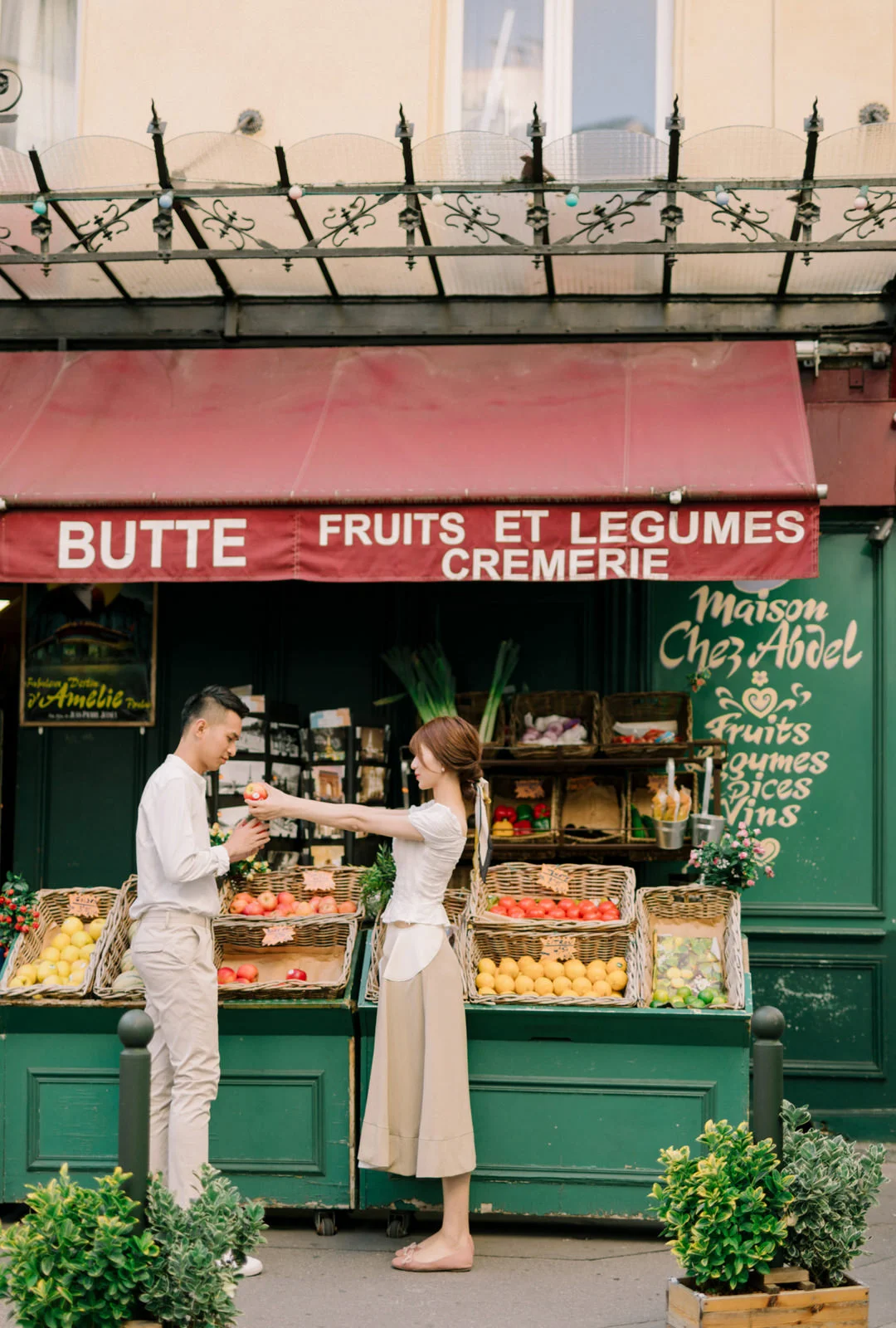 Montmartre Paris Fine Art Pre Wedding Photo by CHYMO & MORE