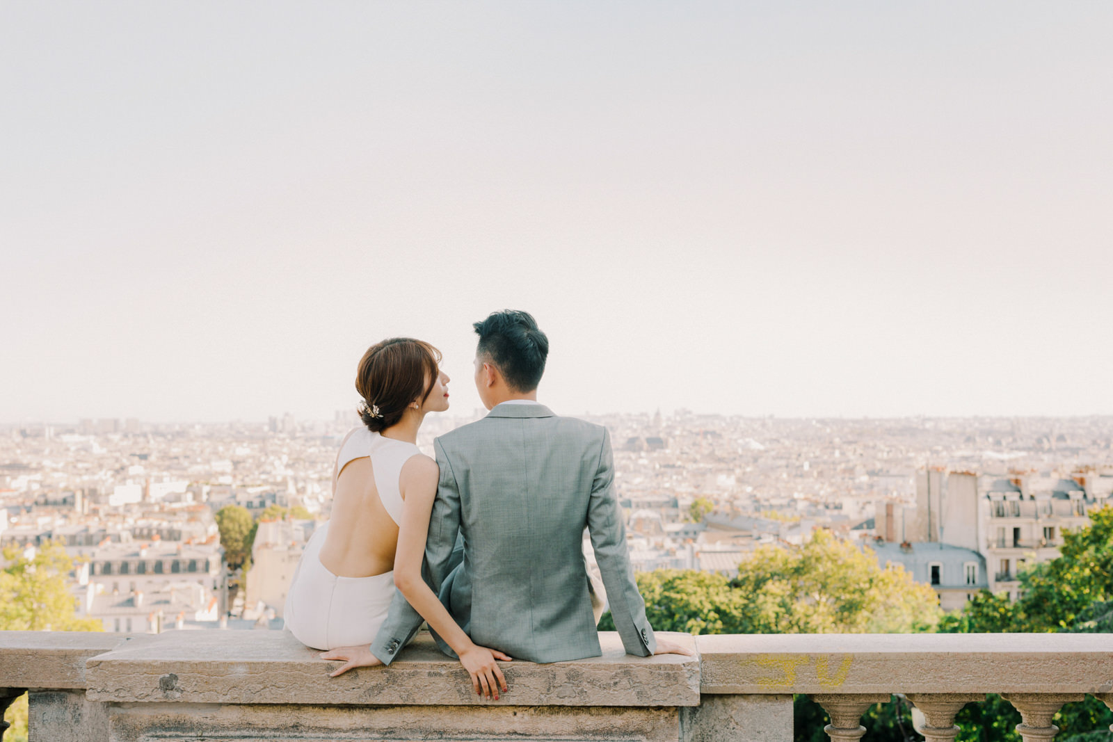 Montmartre Paris Fine Art Pre Wedding Photo by CHYMO & MORE