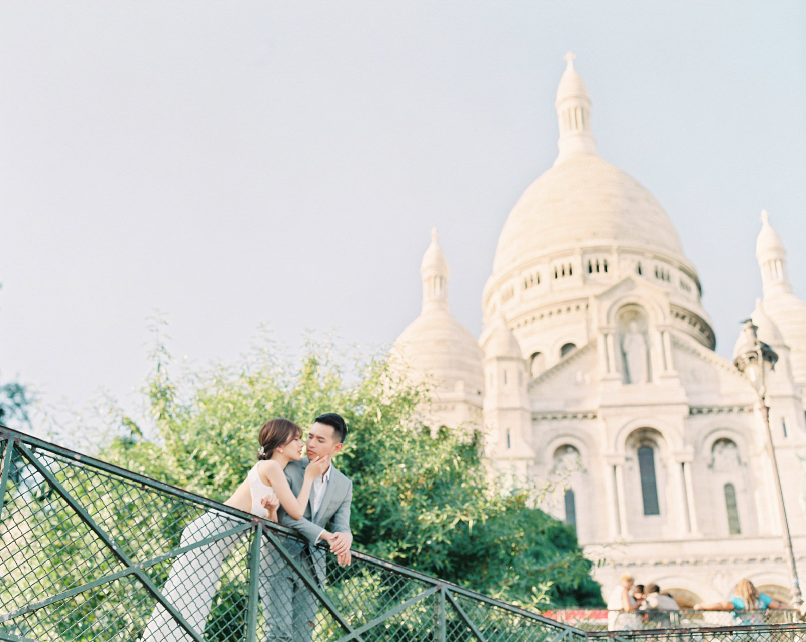 Montmartre Paris Fine Art Pre Wedding Photo by CHYMO & MORE