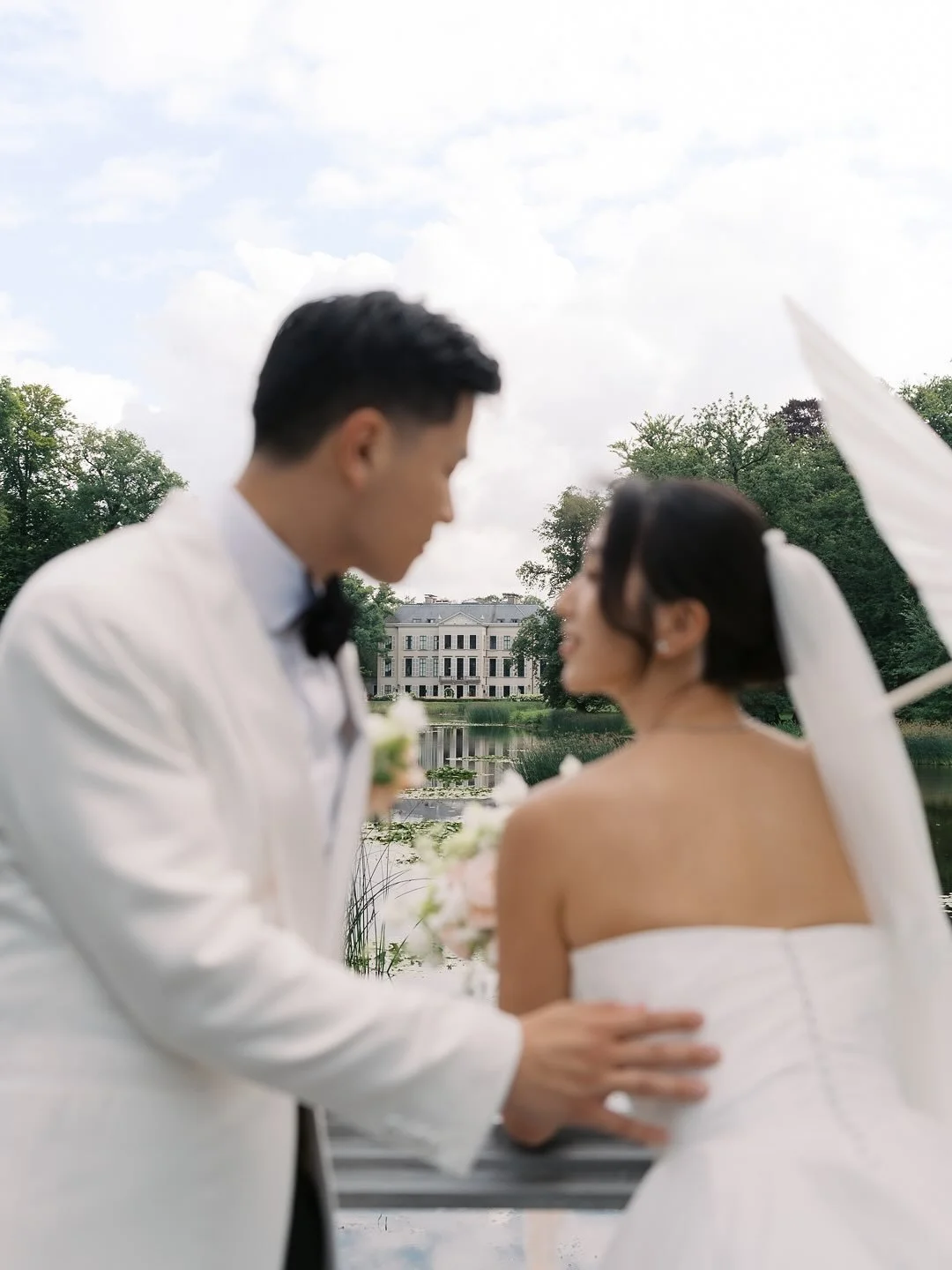 Vivian and Long, the way they navigate through each other&rsquo;s love, their impeccable style, their absolutely sick party vibe, their deep bonds with each every friend &amp; family, and their unstoppable gentle touches 💛 @miiao @slhu 

The first s