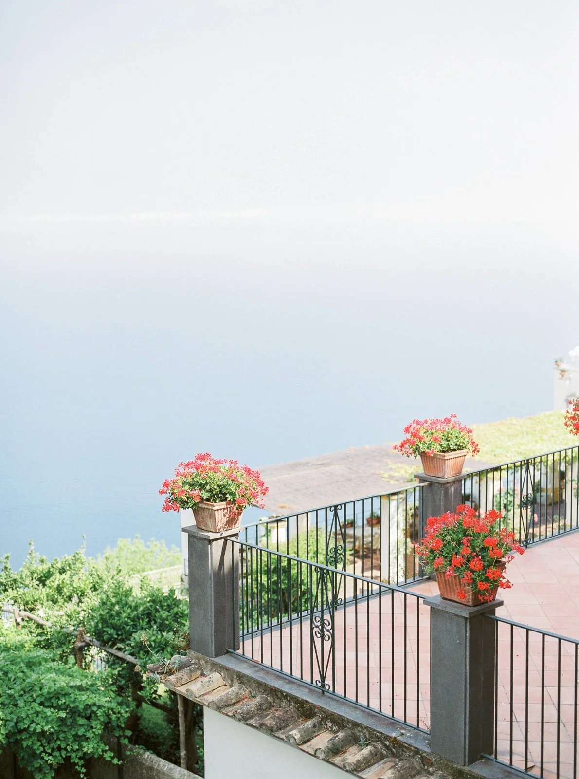 amalfi-coast-ravello-wedding-photo-by-chymo-more-13.jpg