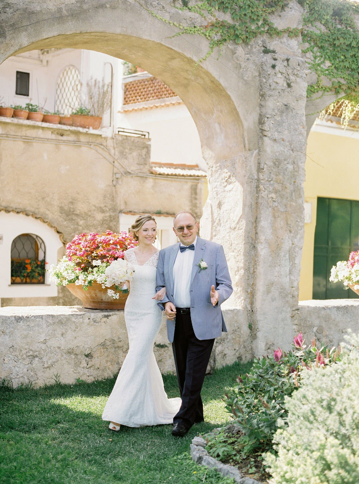 amalfi-coast-ravello-wedding-photo-by-chymo-more-16.jpg