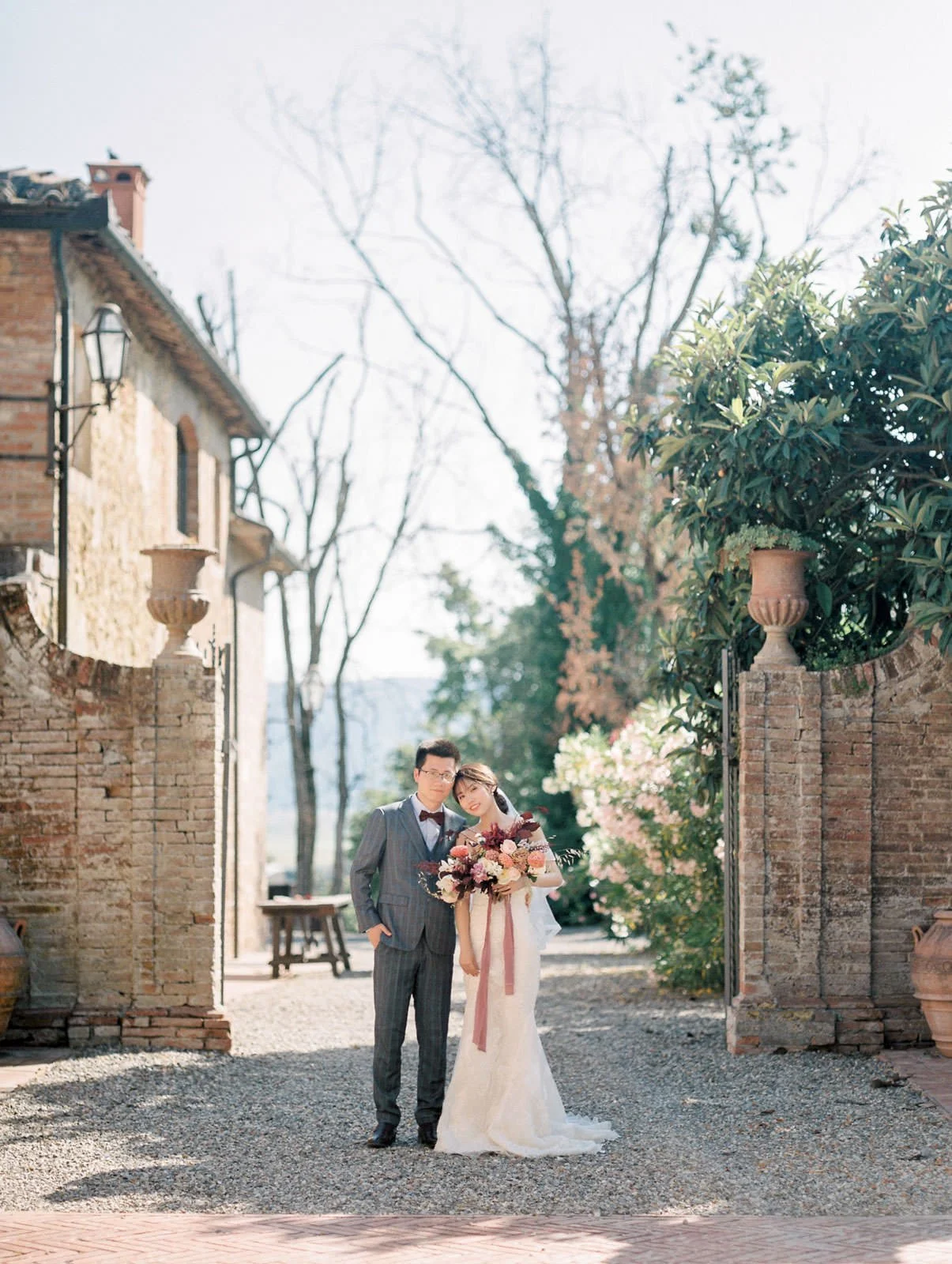 tuscany-elopement-photo-by-chymo-more-19.jpg