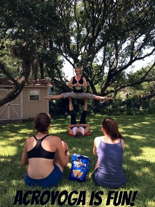akroyoga+er+sjovt.jpg