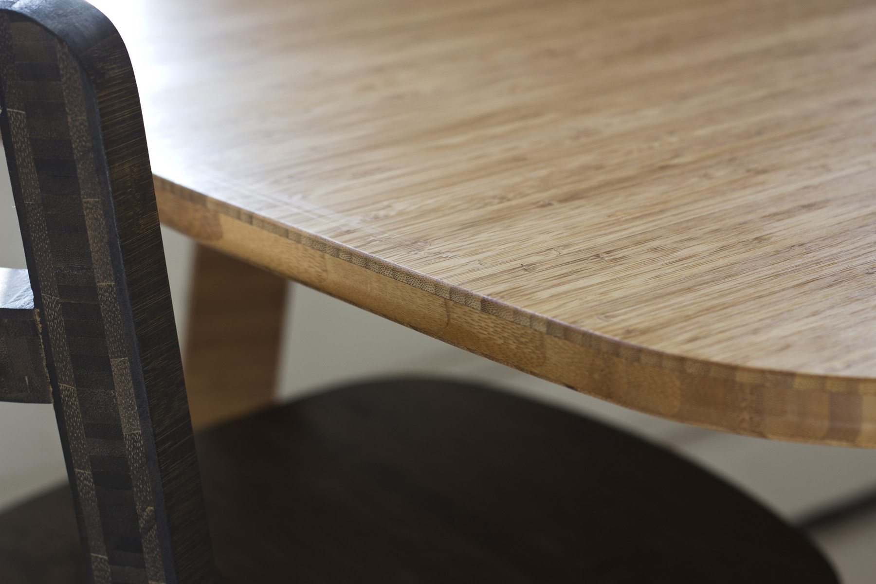 Boo_DiningTable__BenTovimDesign4.jpg
