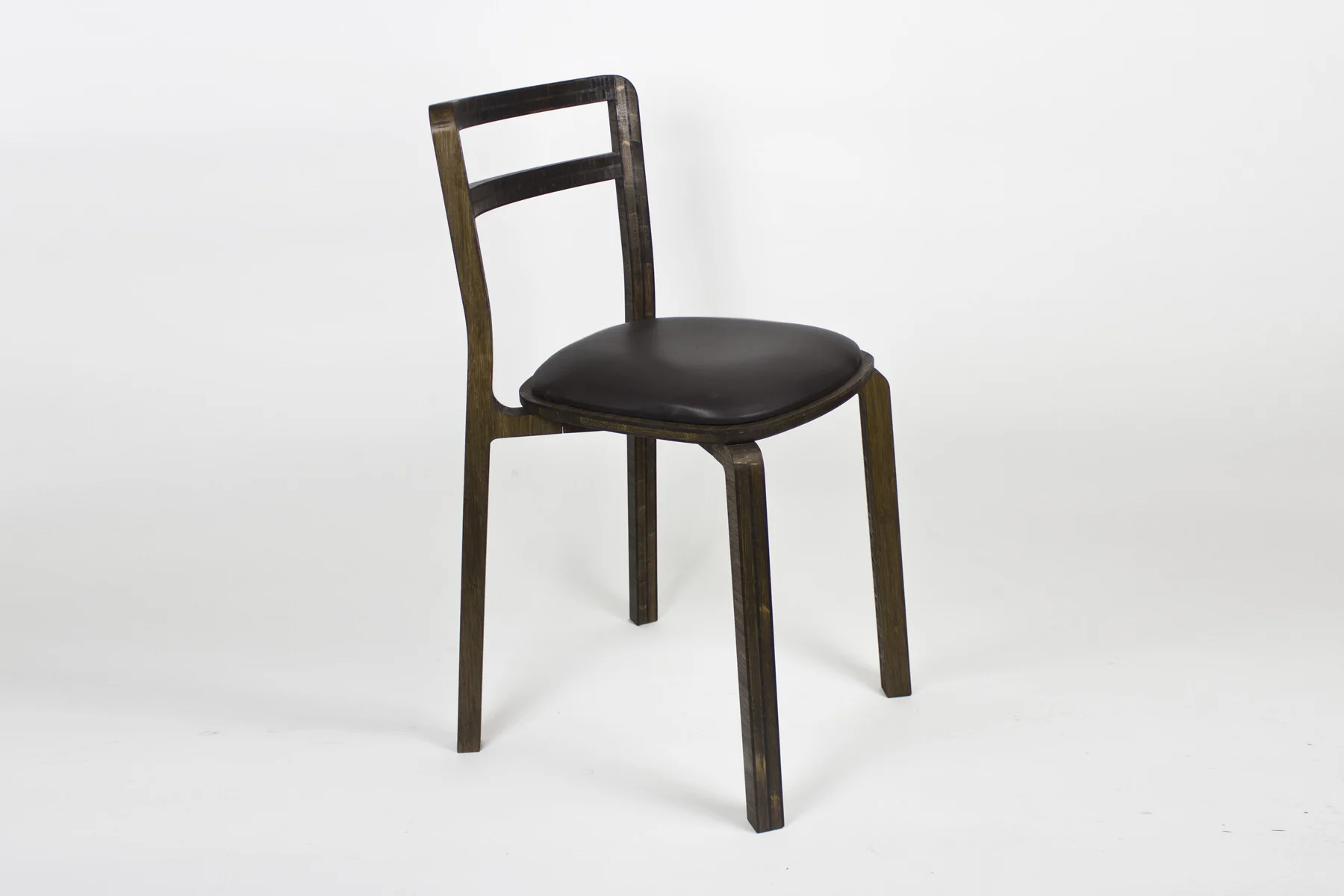 Boo_DiningChair__BenTovimDesign3.jpg