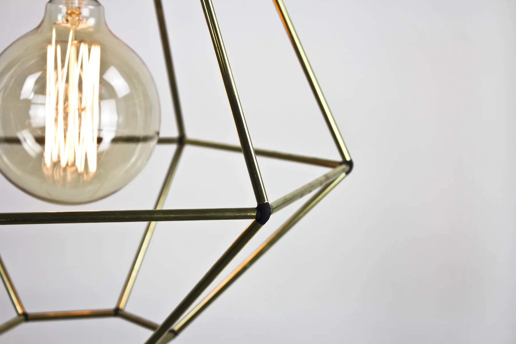 RoughDiamond_TypeA_PendantLight_BenTovimDesign_Brass2.jpg