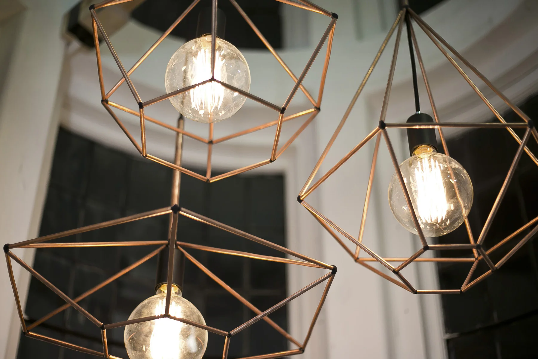 RoughDiamond_PendantLight_BenTovimDesign_Copper2.jpg