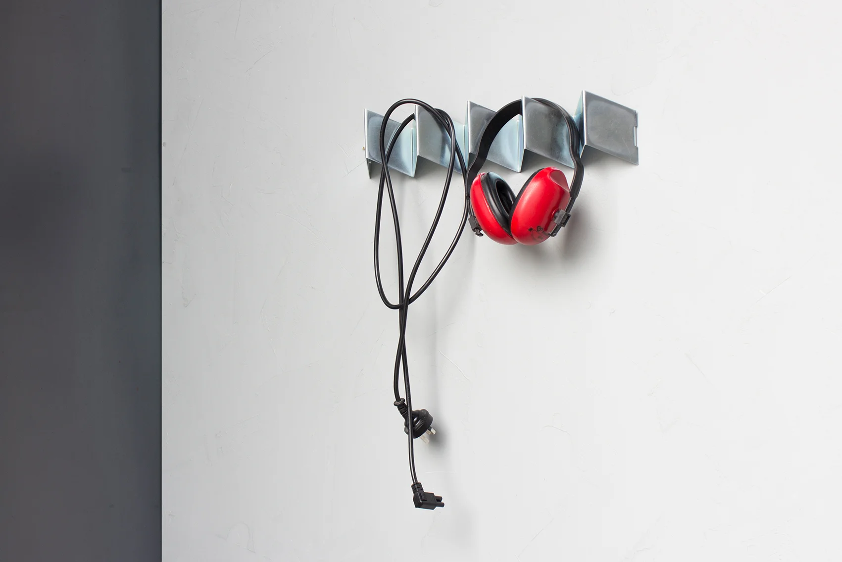 Fold coat rack in silver zinc