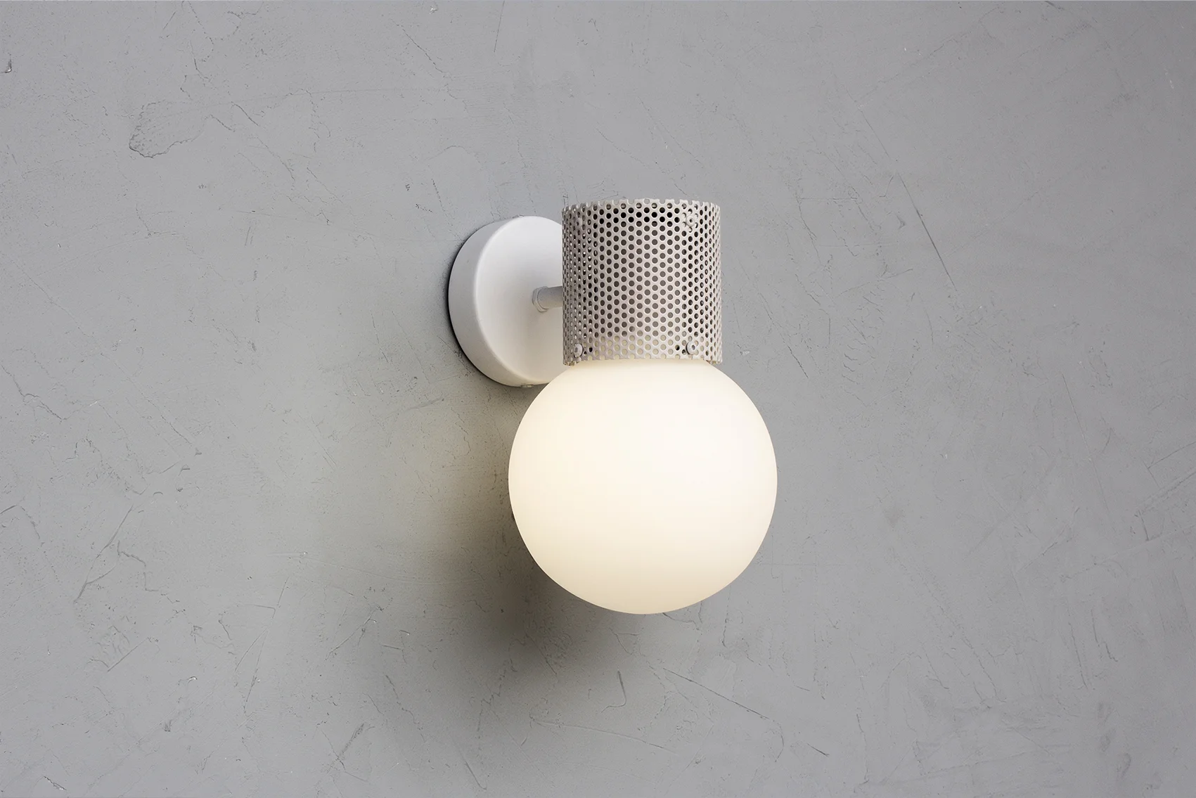 BenTovimDesign_PerfSconce_6.jpg