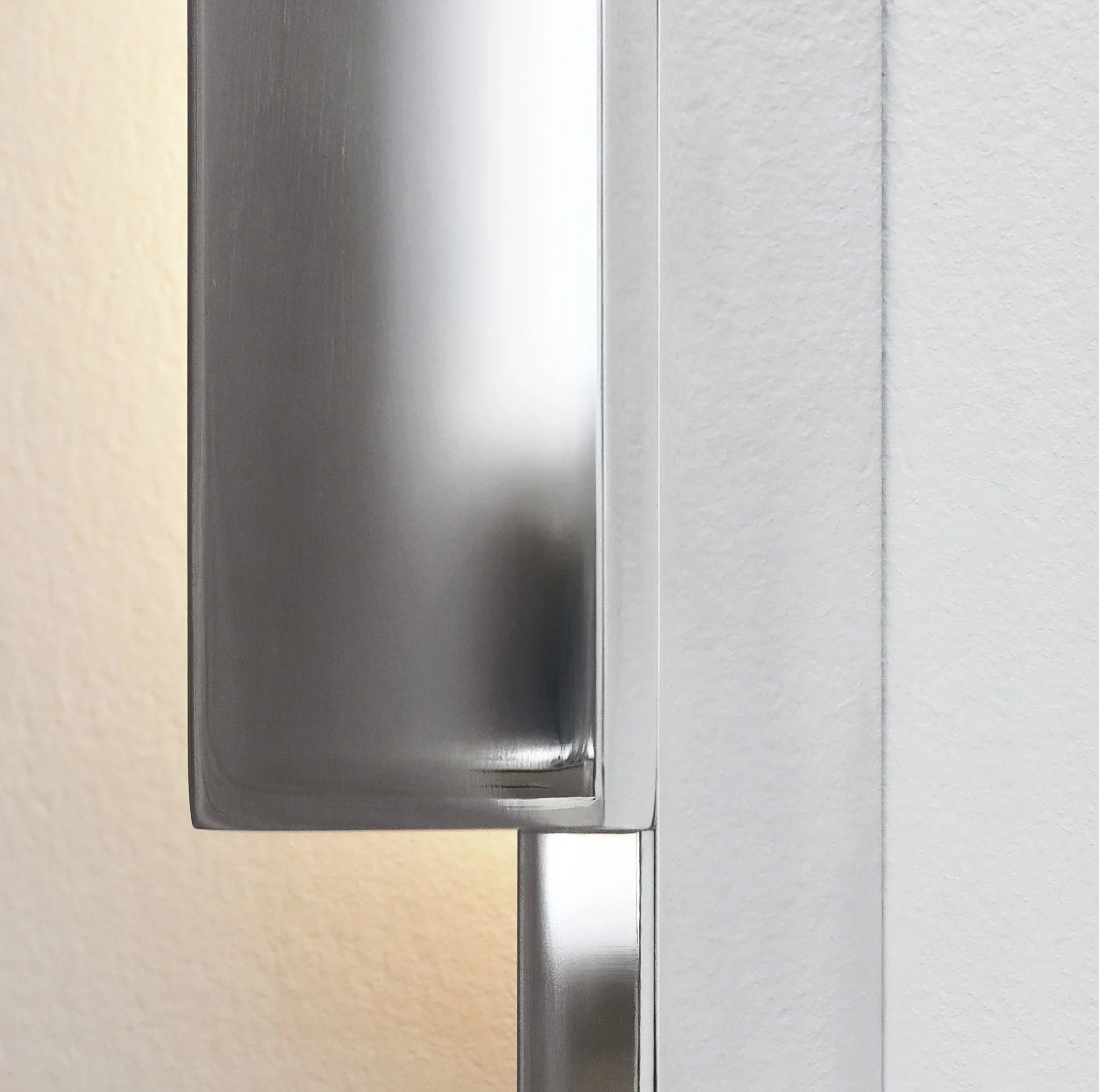 Polished Aluminium