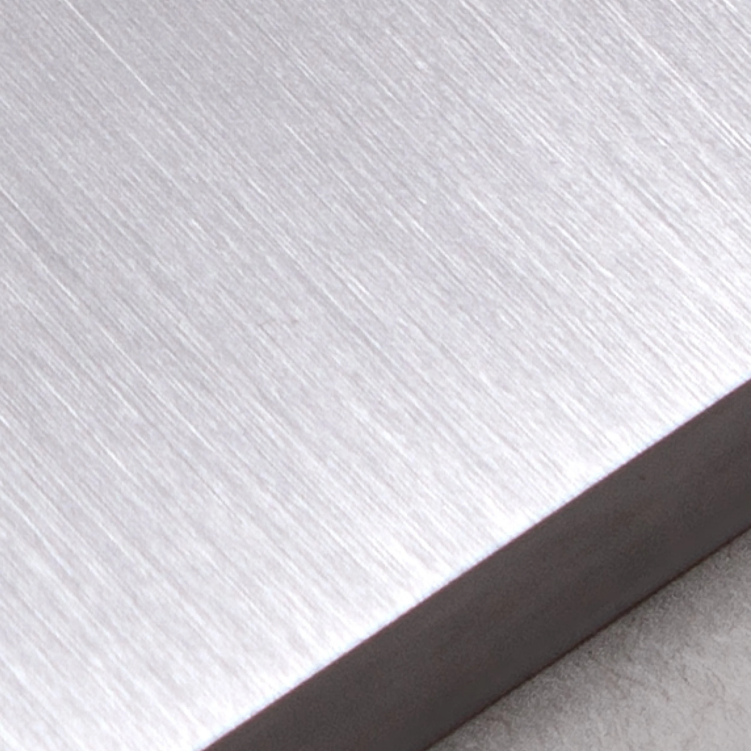 Brushed Aluminium