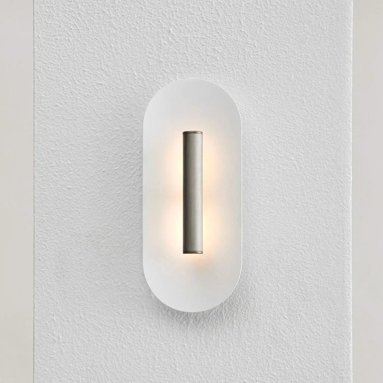 BTD_Studio_Reflector_Wall_300_11.jpg