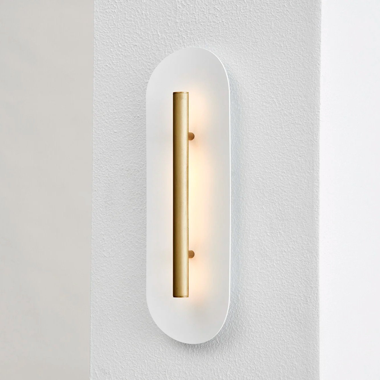 BTD_Studio_Reflector_Wall_450_5.jpg