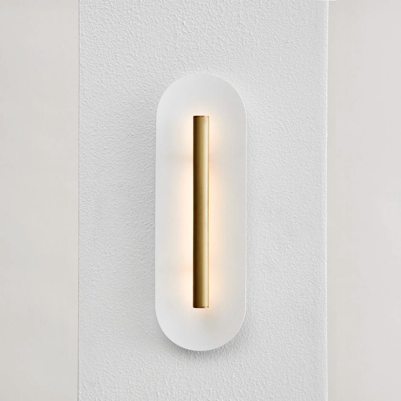 BTD_Studio_Reflector_Wall_450_4.jpg