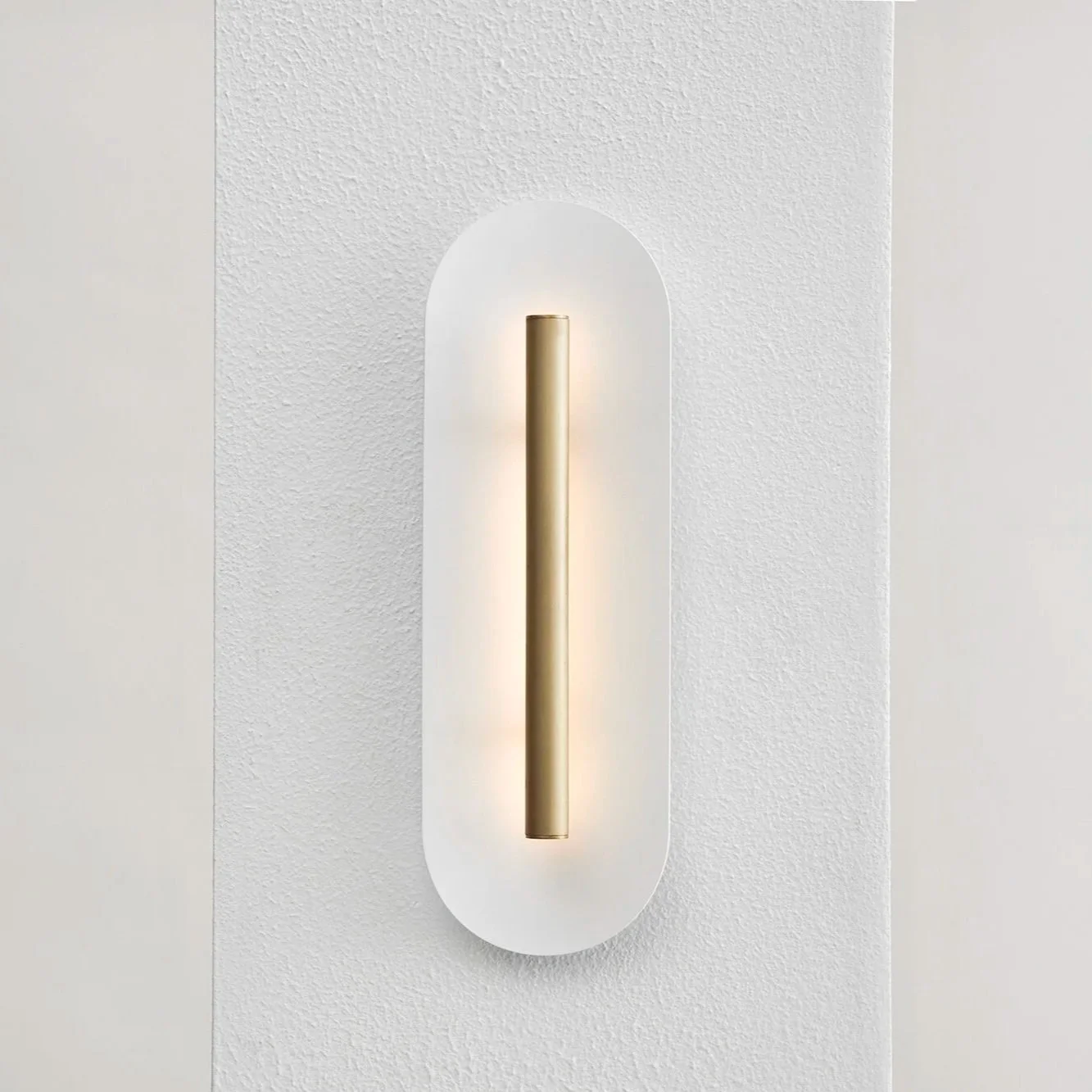 BTD_Studio_Reflector_Wall_450_14.jpg