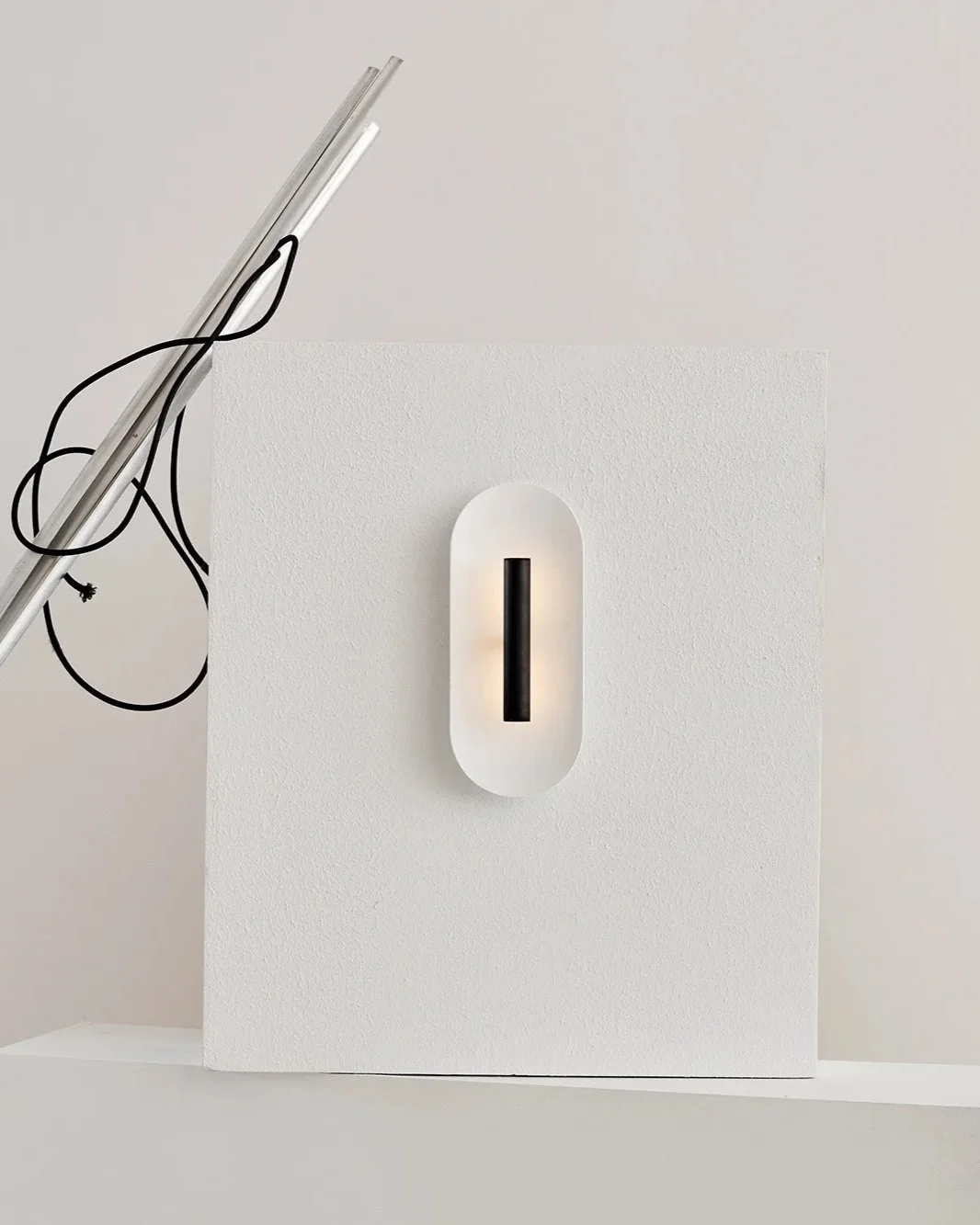 BTD_Studio_Reflector_Wall_300_3.jpg