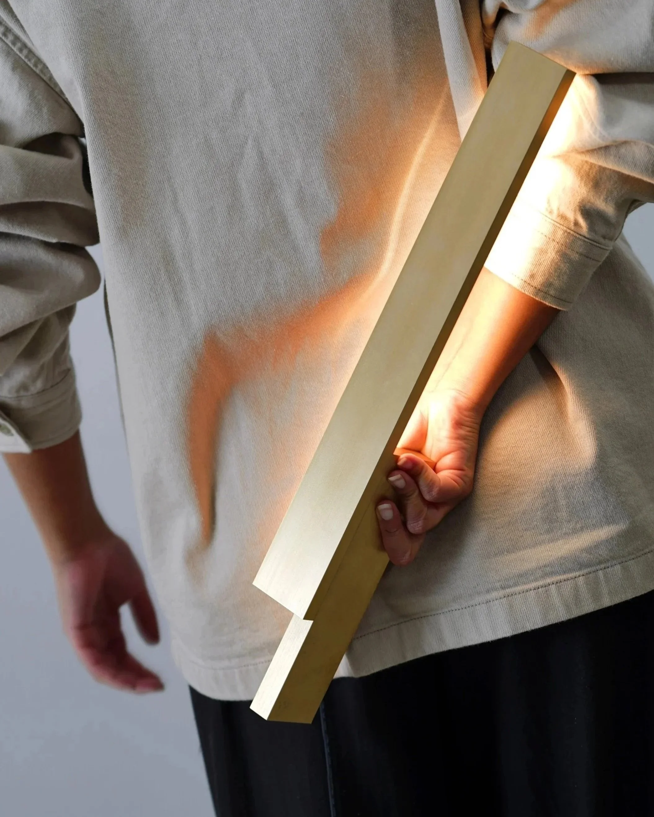 BRUSHED BRASS