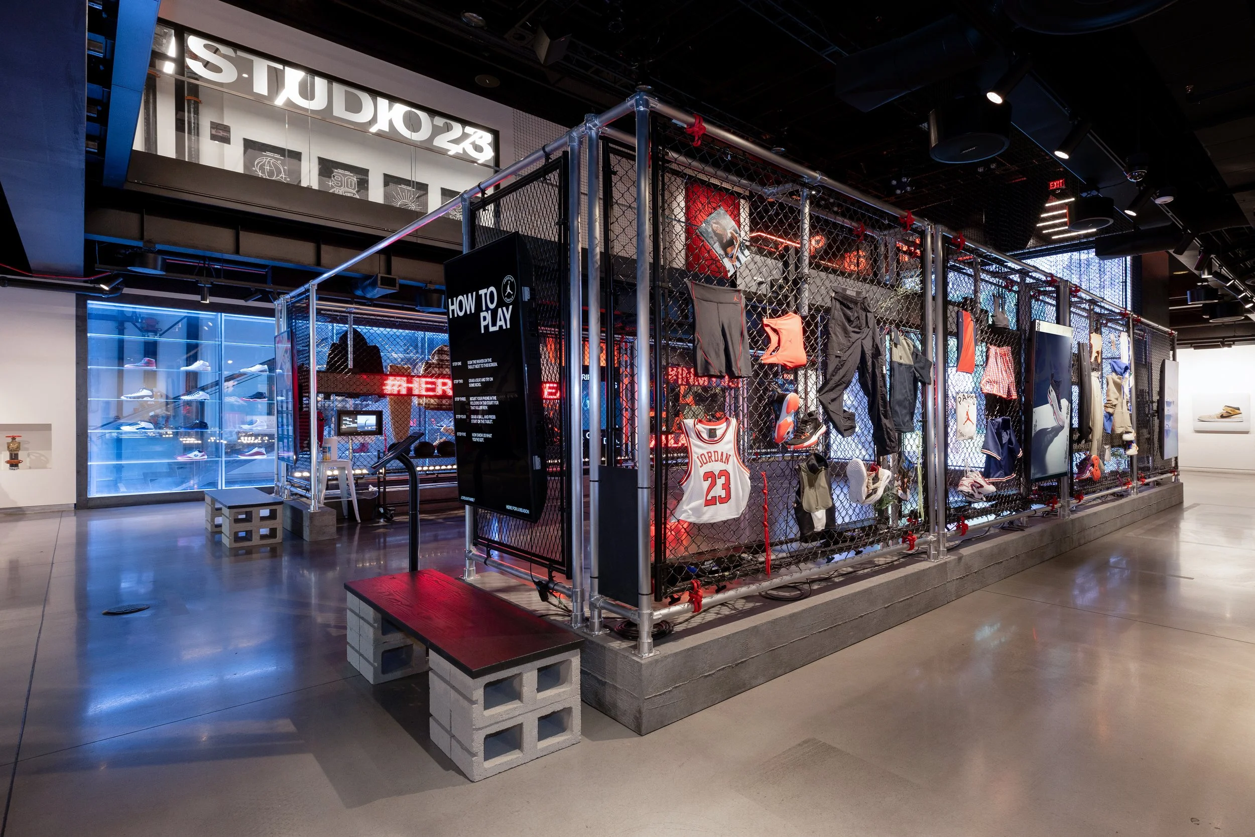 JordanBrand_102221_BeautyShots-102_Interior_CourtRight.jpg