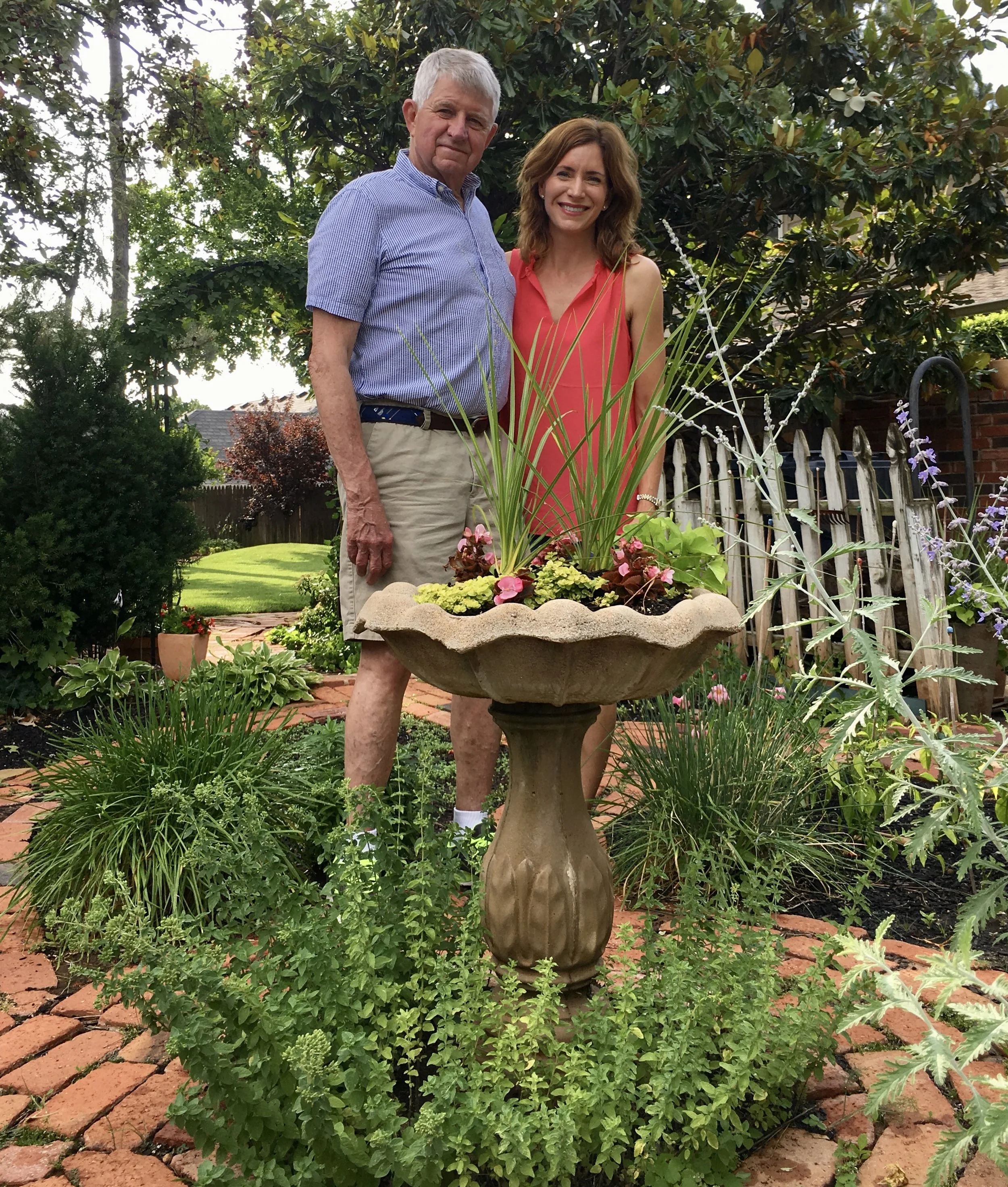 How to Use Container Gardens as a Focal Point in Your Outdoor Space