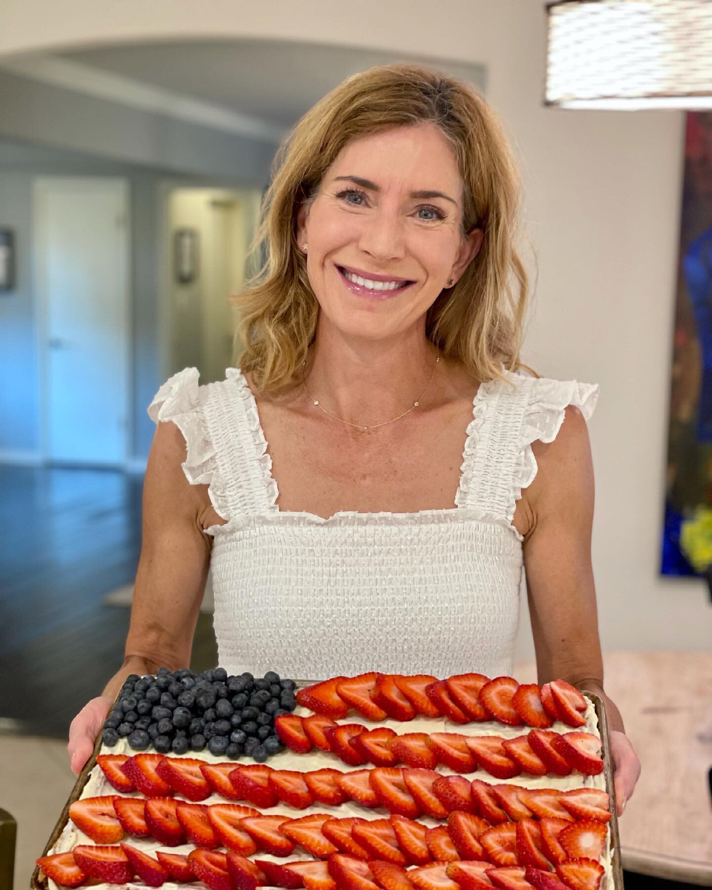 Happy 4th of July eve! It&rsquo;s not America&rsquo;s birthday party without a flag cake! 🇺🇸 Brooks and I are so happy to be celebrating with our sweet parents! Hope everyone is having a festive holiday weekend! Happy birthday America! 🥰 🇺🇸