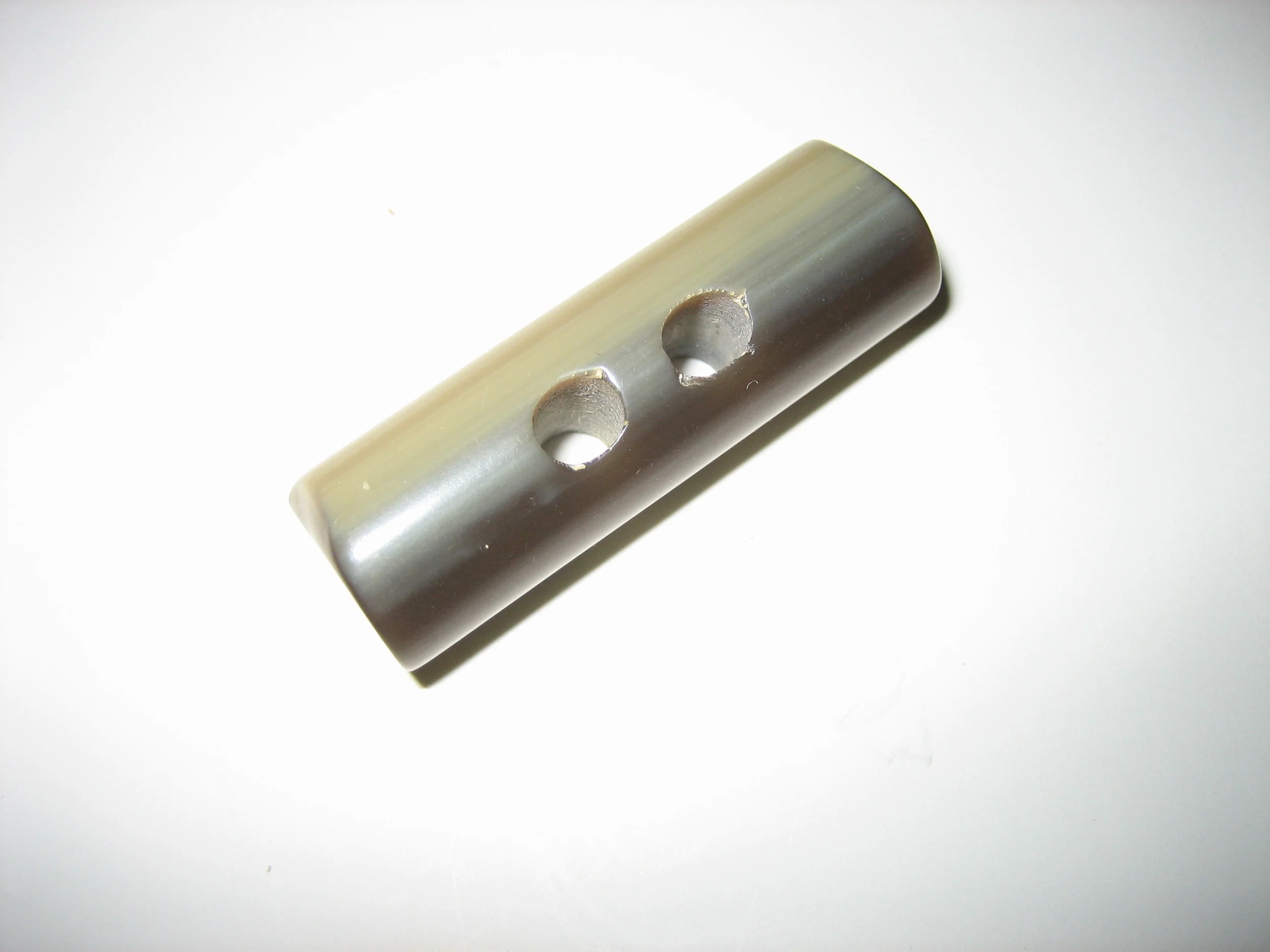 Reversible Totem Pole Button