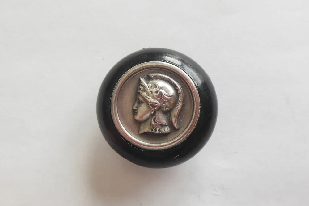 ③1900s'イギリスビンテージクロスボーンボタン古着バイカーロカビリー Metal - Picture — 183 Vintage Buttons