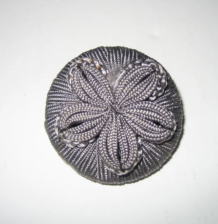 Passementerie — 183 Vintage Buttons