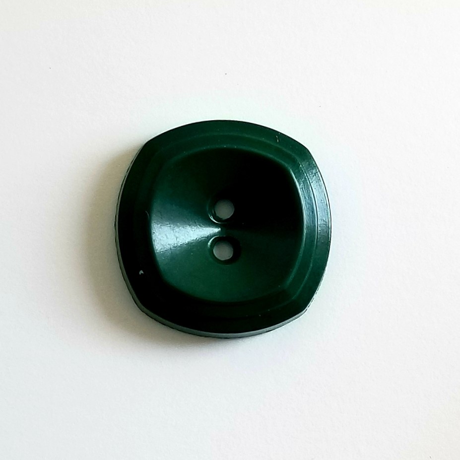 #8 Colt Manufacturing 3/4 — 183 Vintage Buttons