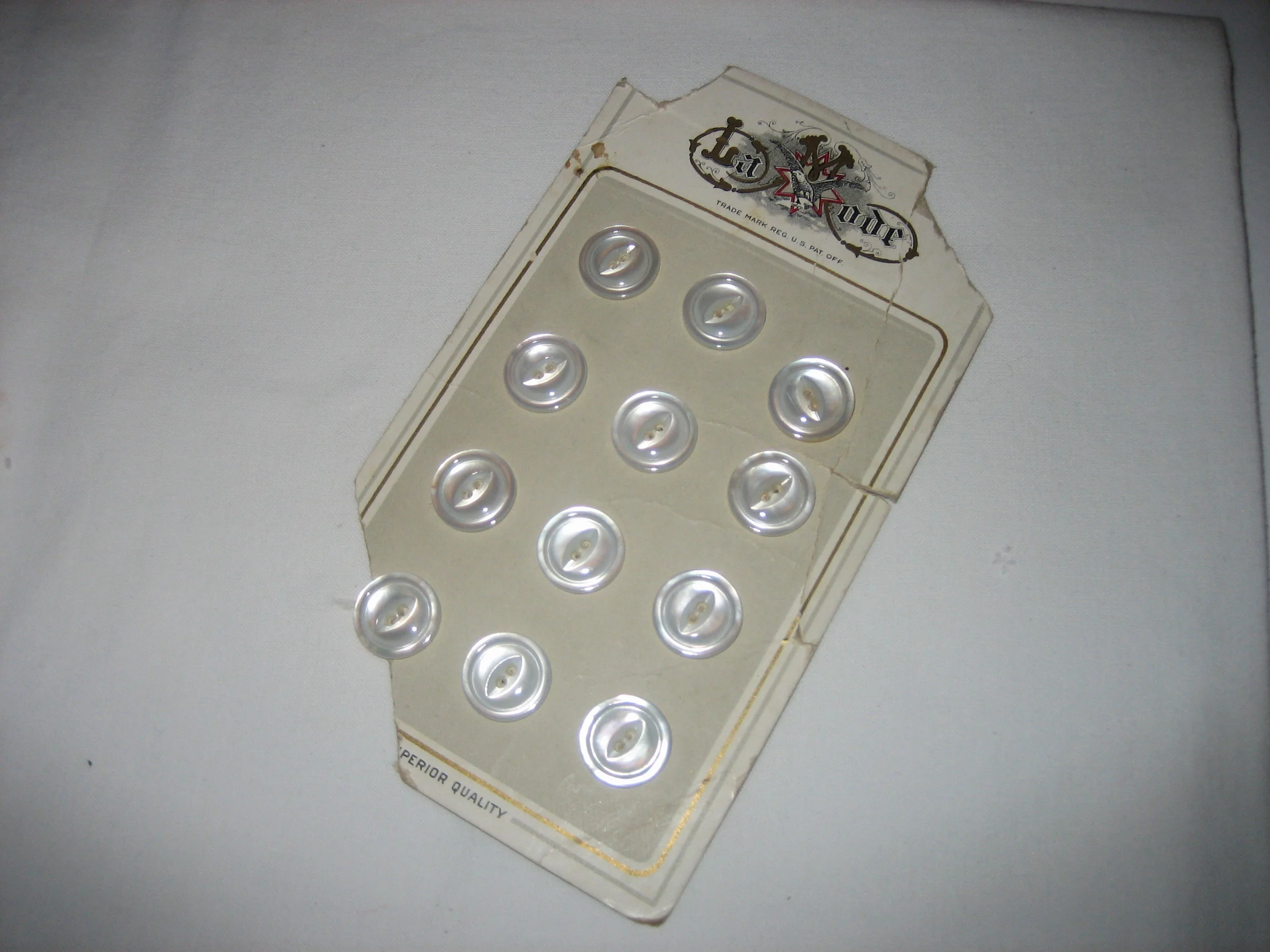 Superior Quality La Mode