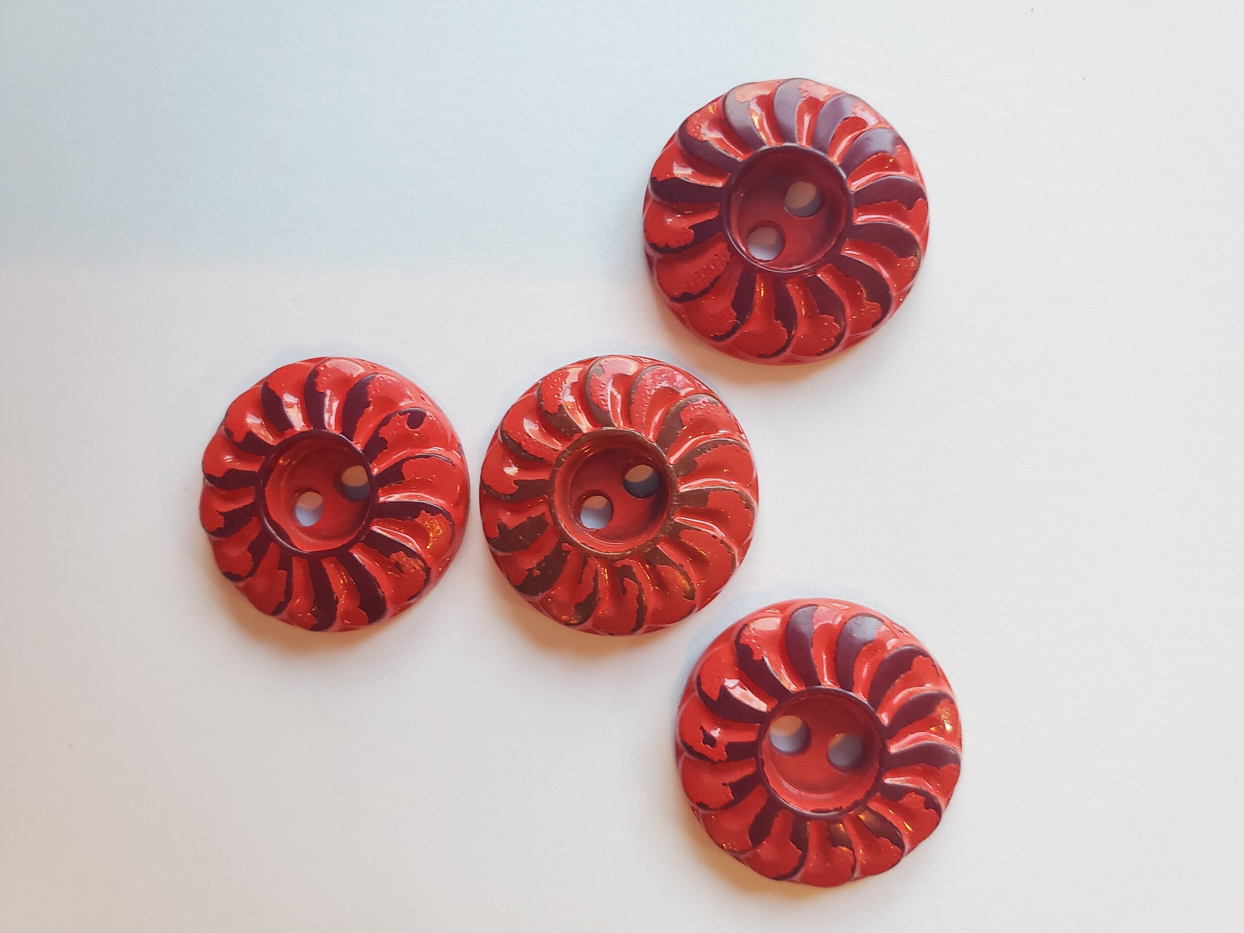 Red and Black Spinning Wheels - Set of 4 - 1/2 inch