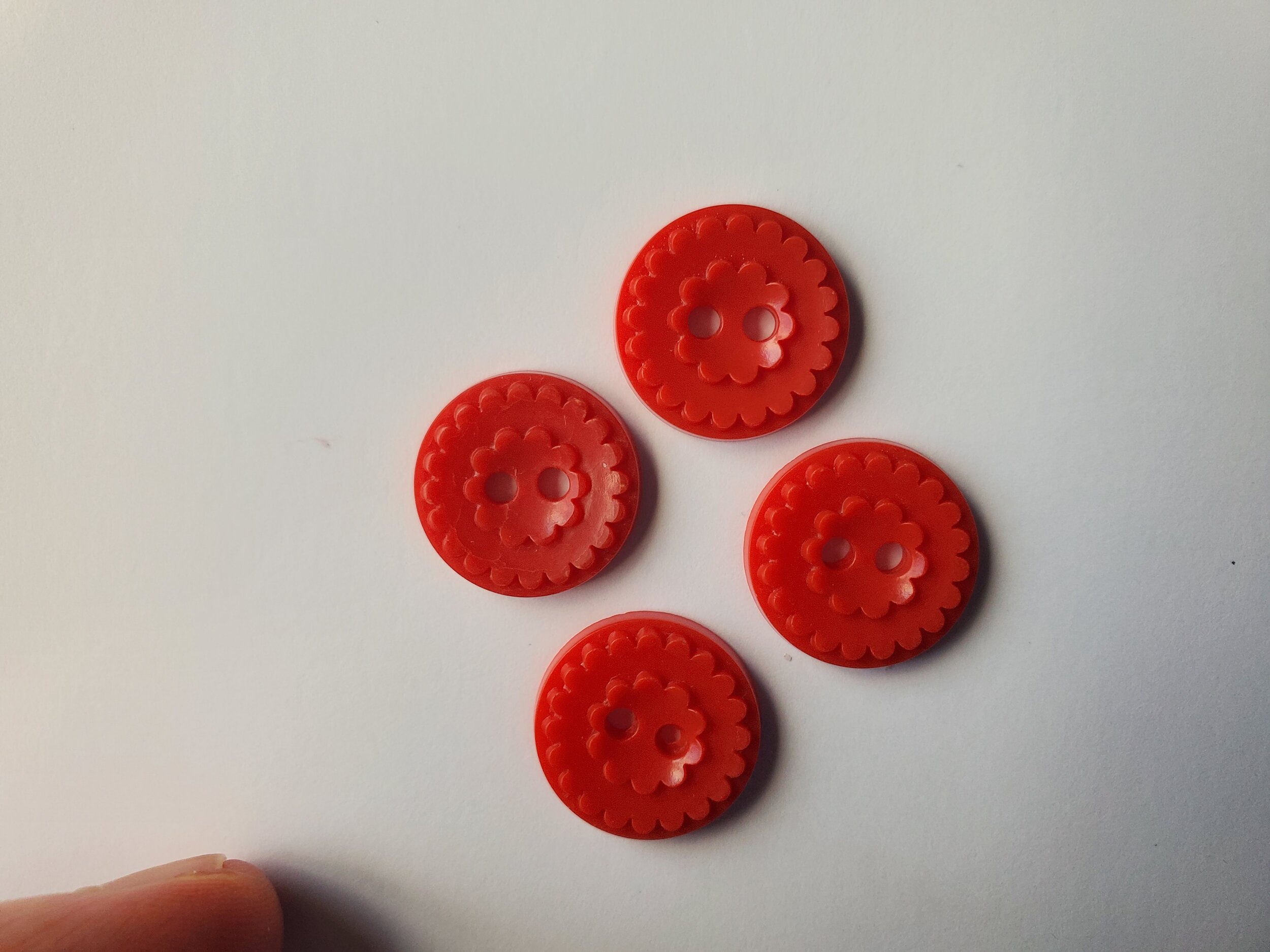 Red Flowers - Set of Four - 1/2 inch