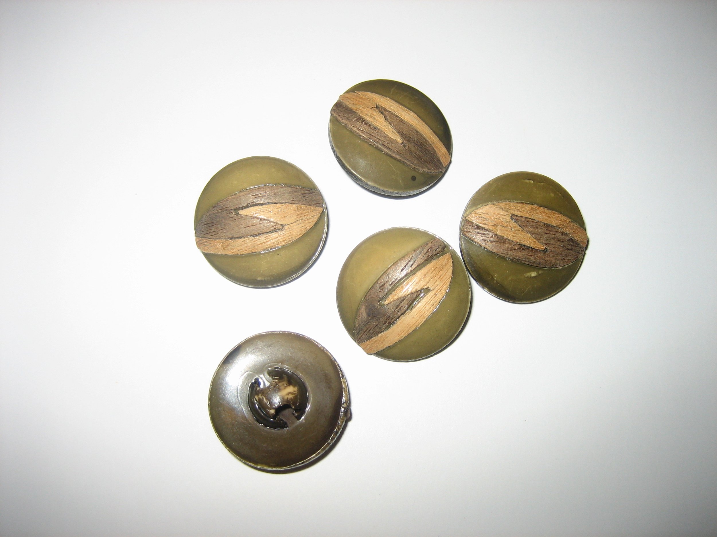 Artsy Wood on Celluloid