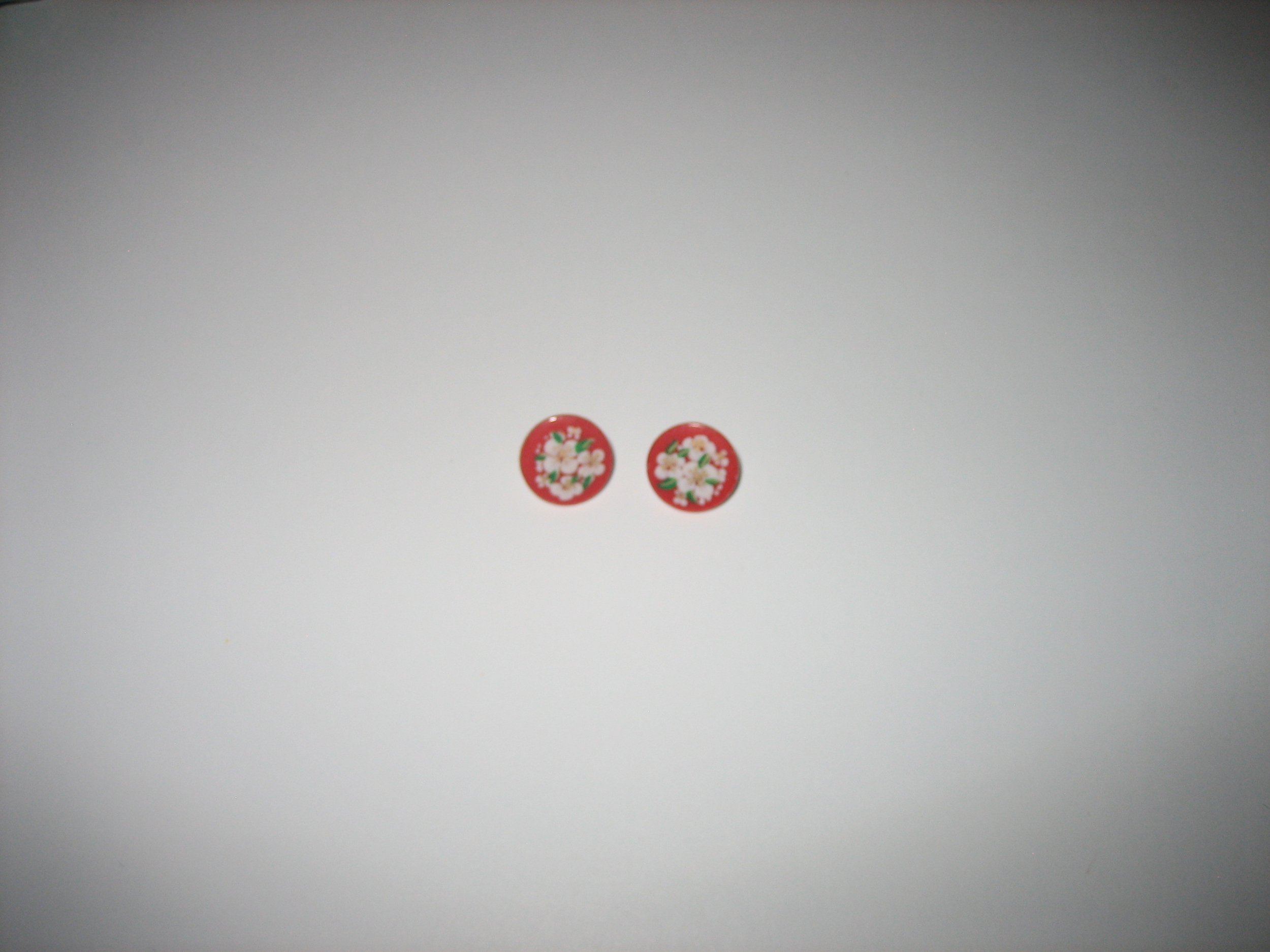 Dainty Whites on Red