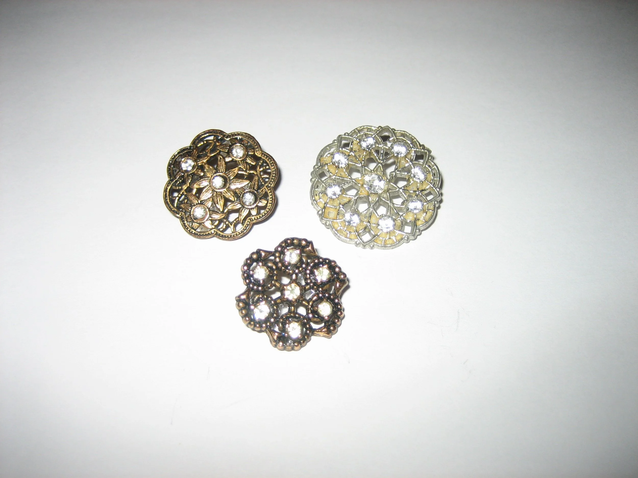 Mock Filigree Shiners