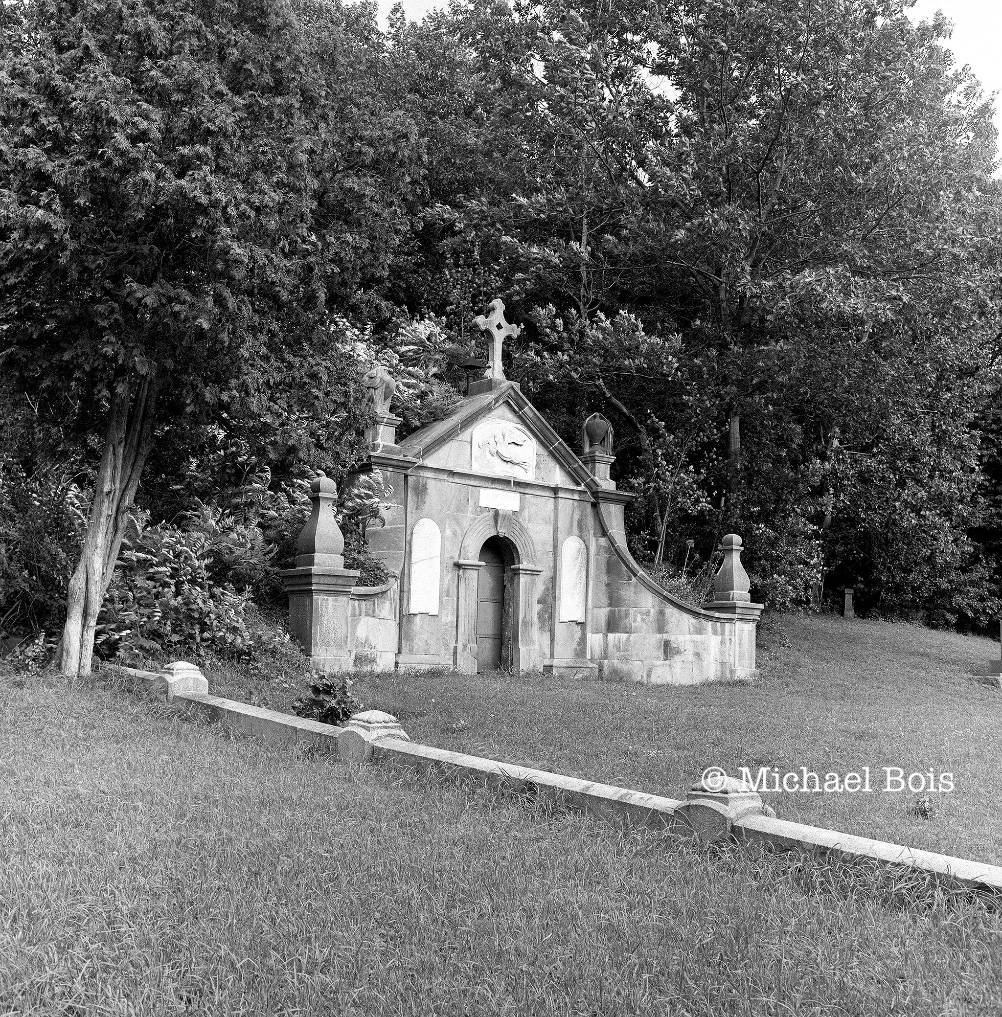 *Notre-Dame-des-Neiges Cemetery (3), Montreal, 2015