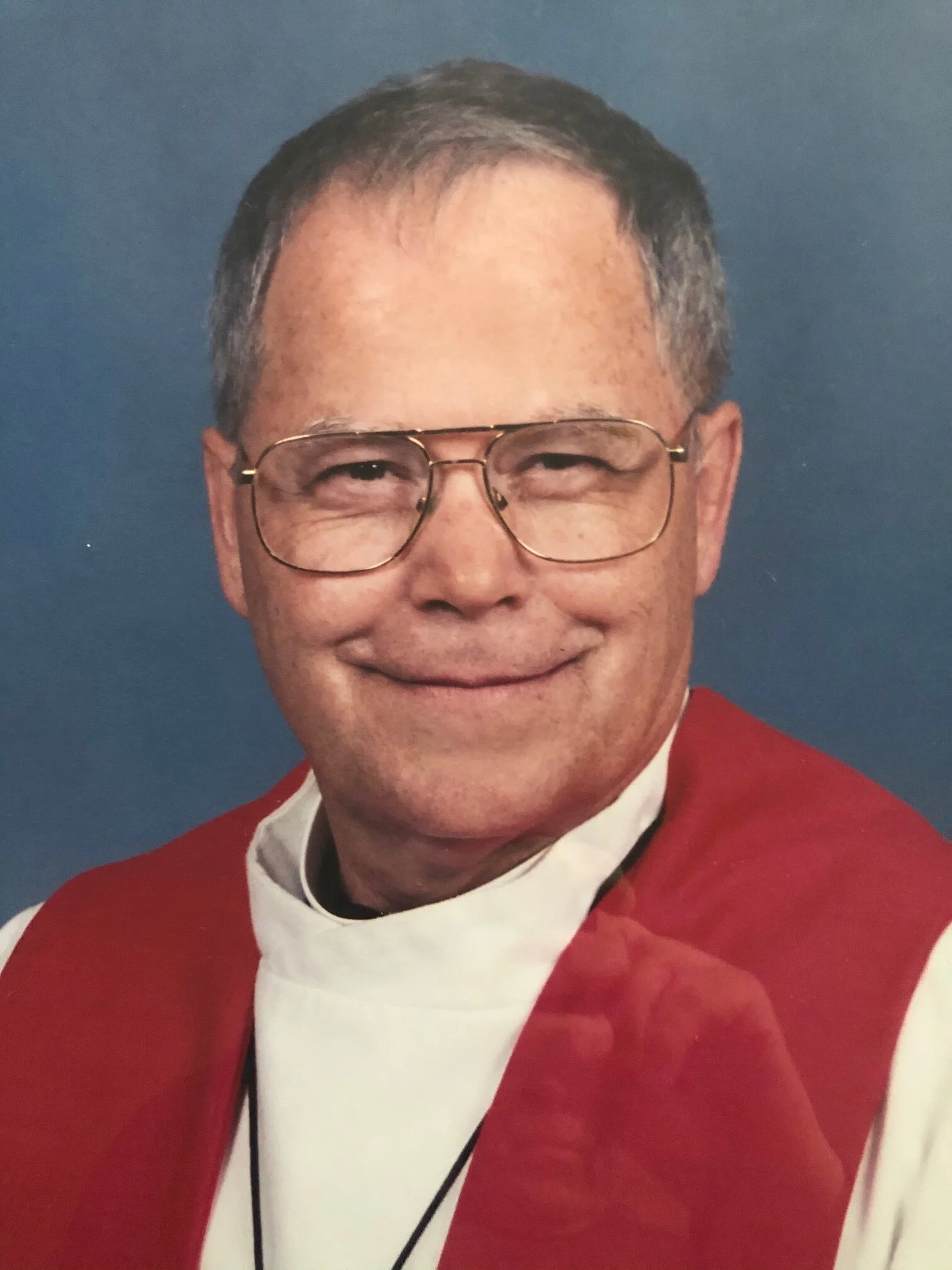 Rev. David Pearcy (1996-1999)