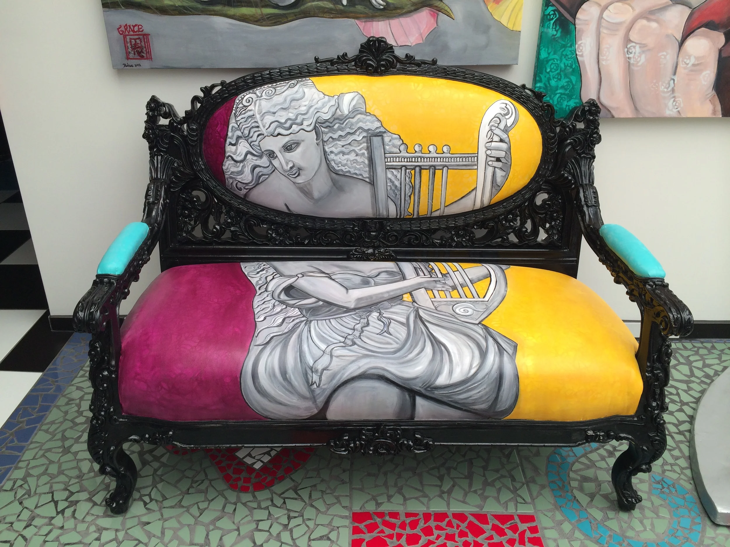 Muse-ical Couch