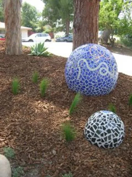 Blue Mosaic Garden Balls