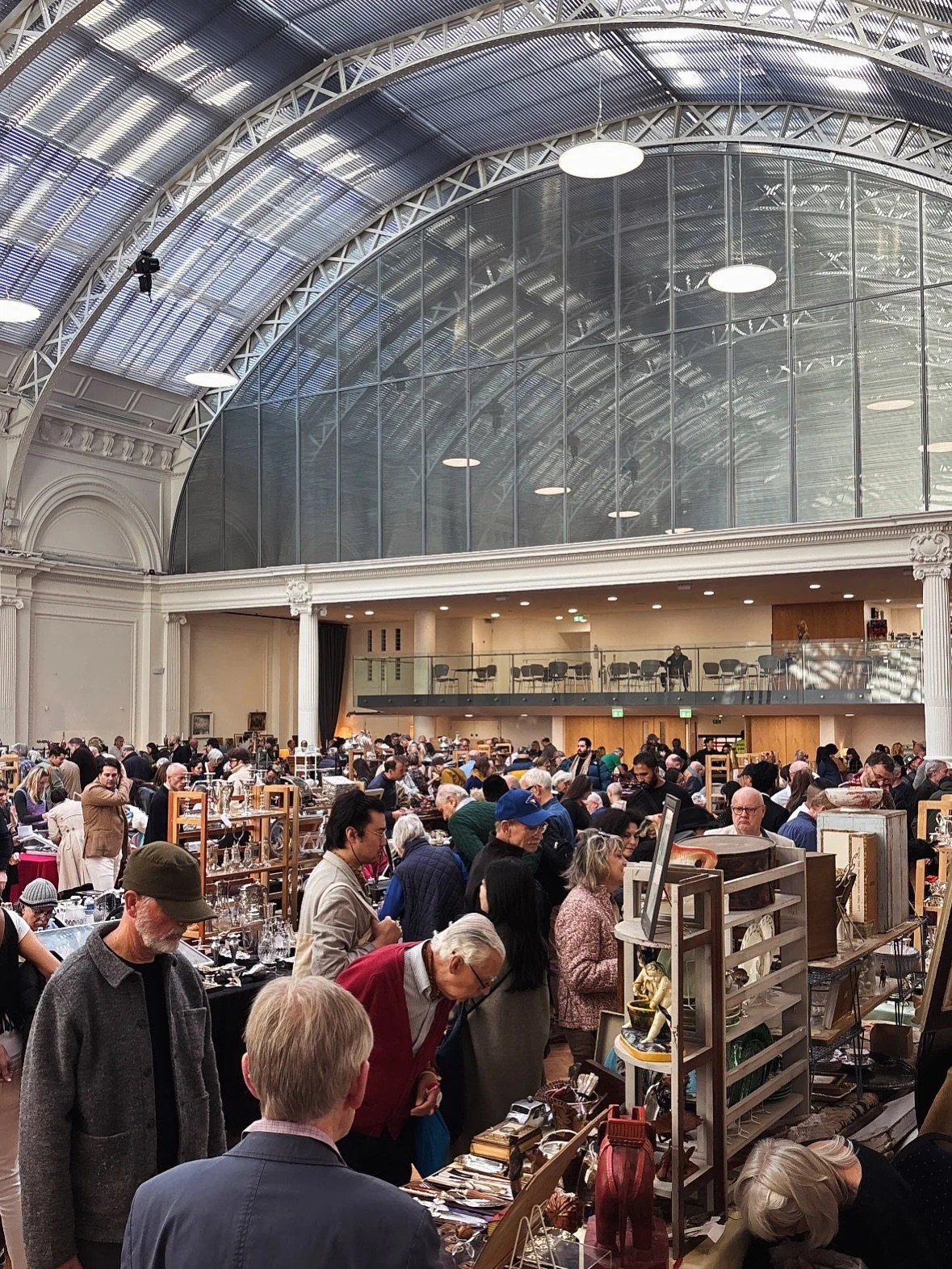 Next month β¨ We’re back on Sunday 2nd November for the next Adams Antiques Fair at The Royal Horticultural Halls 
ποΈ Book tickets https://FMNov2025.eventbrite.co.uk
Adams Antiques Fairs
πThe Royal Horticultural Halls, Elverton St SW1
Sunday
