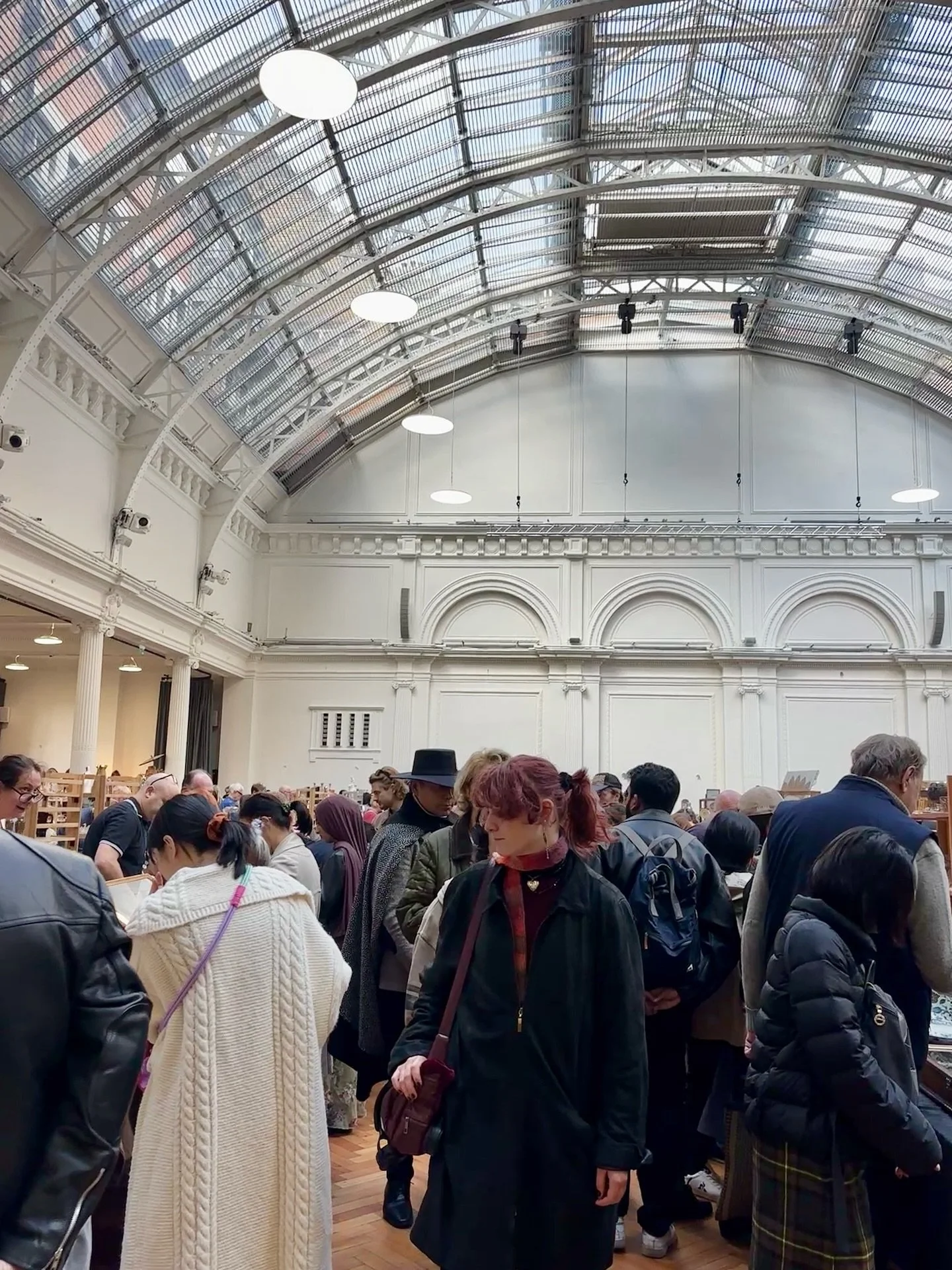 THIS SUNDAY π2nd November Adams Antiques Fair at The Royal Horticultural Halls | 10am ~ 4.30pm
130+ leading exhibitors 
ποΈ Book tickets https://FMNov2025.eventbrite.co.uk
#adamsantiquesfairs #antiquesfair #antiiques #antiquejewellery #decorativea