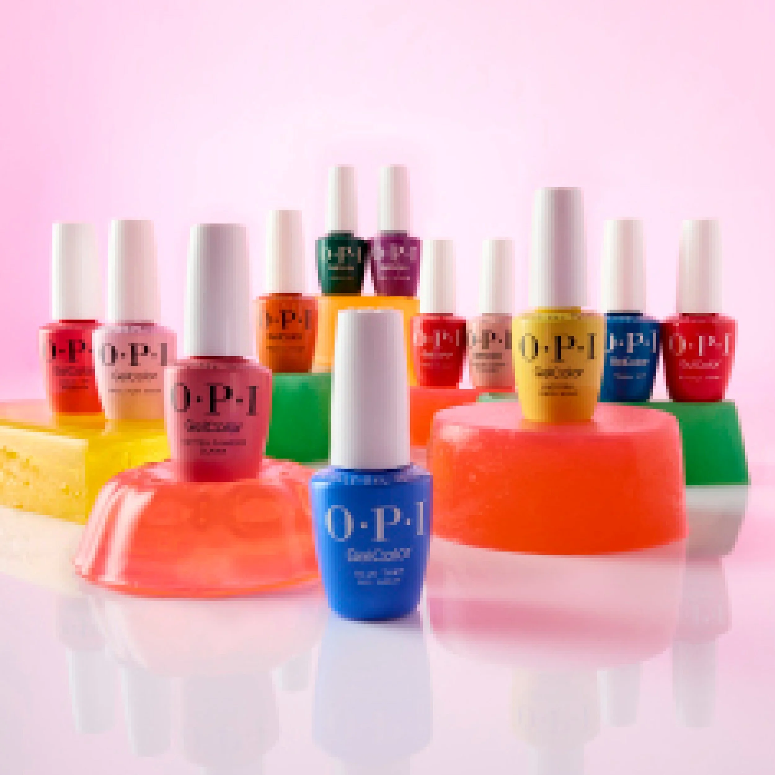 SU25_GC_FULL_LINEUP_MAIN_000387 - Crop 2000 x 2000.jpg