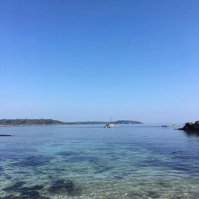 Just stopping by to say hi 👋🏻We&rsquo;ve both recently moved to Cornwall to be by the sea, so a lack of studio space coupled with relocating jobs, houses and families has meant we&rsquo;ve been a little quiet in this space, but we will be back with