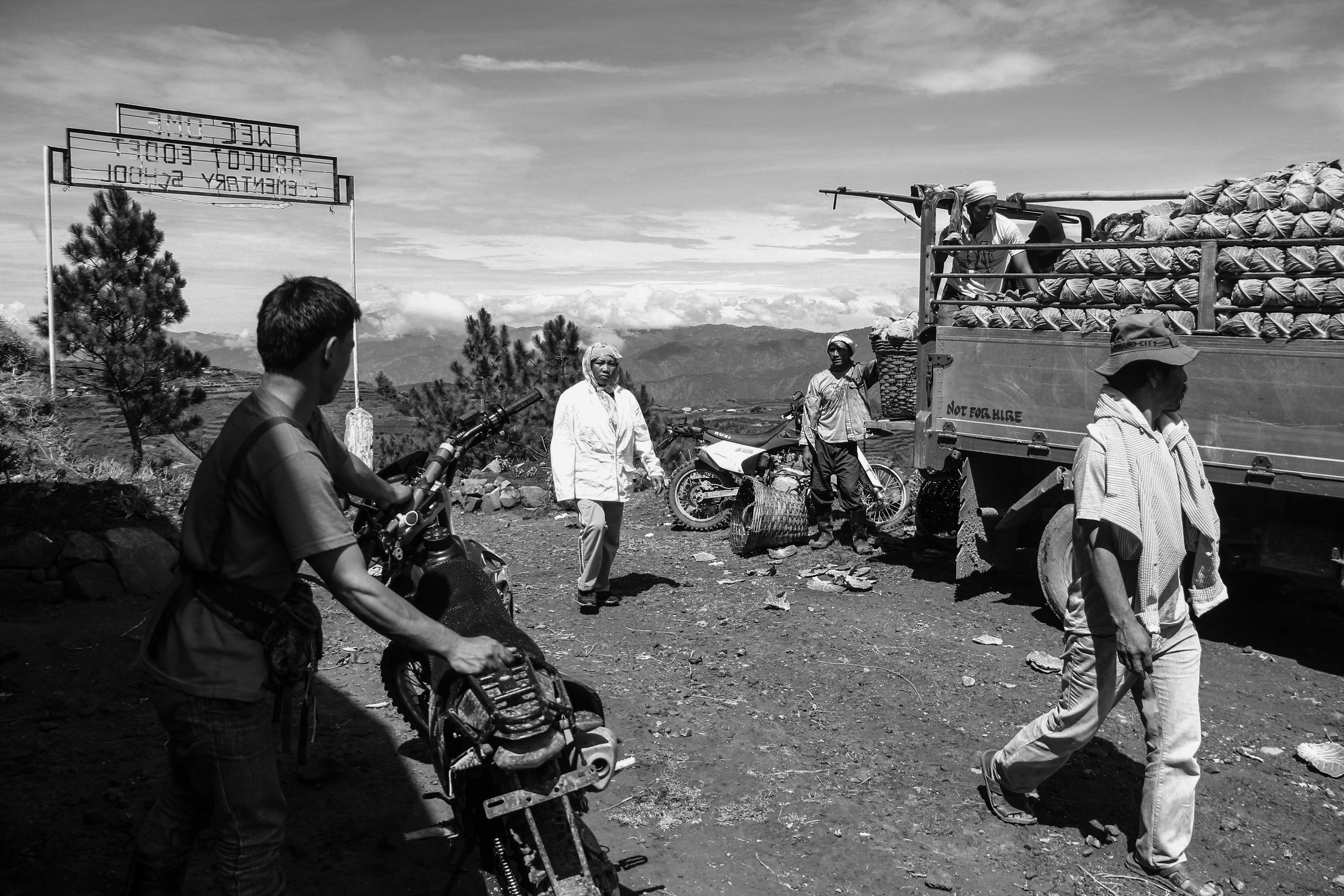 Farmers prepare vegetables that were to be transported to the lowlands. The Ikalahan’s source of living is primarily agricultural. Abucot, Kabayan, Benguet.
