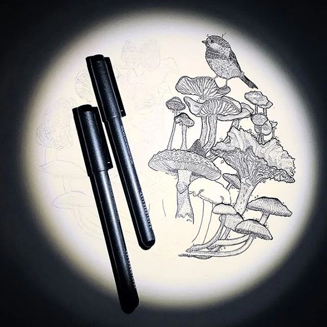 All of our designs are illustrated by hand and printed by hand in-house by @foxtradamus. Thanks for all your support and encouragement!
.
.
.
.
.
#jungletelevision #jungtelly #streetwear #streetsyle #fashion #hiphop #hiphopfashion #penandink #handmad