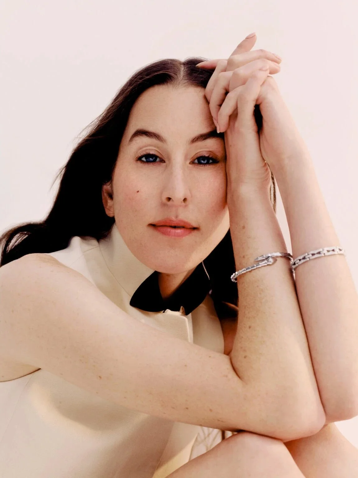 SMagazine_AlanaHaim_Tompkins__1329-1151x1536.jpg