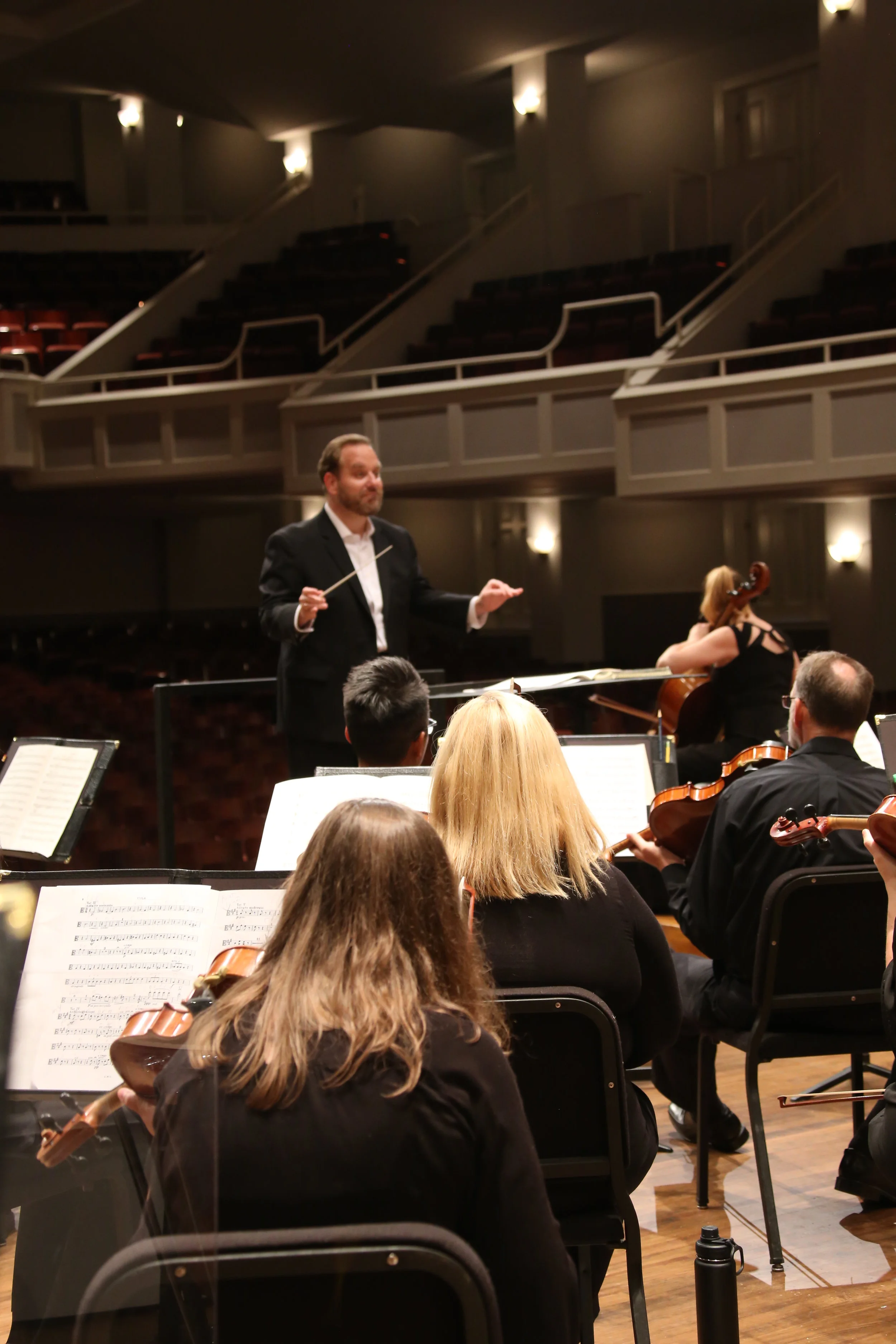  Rehearsing Rococo Variations with Claire Bryant and the SPO 