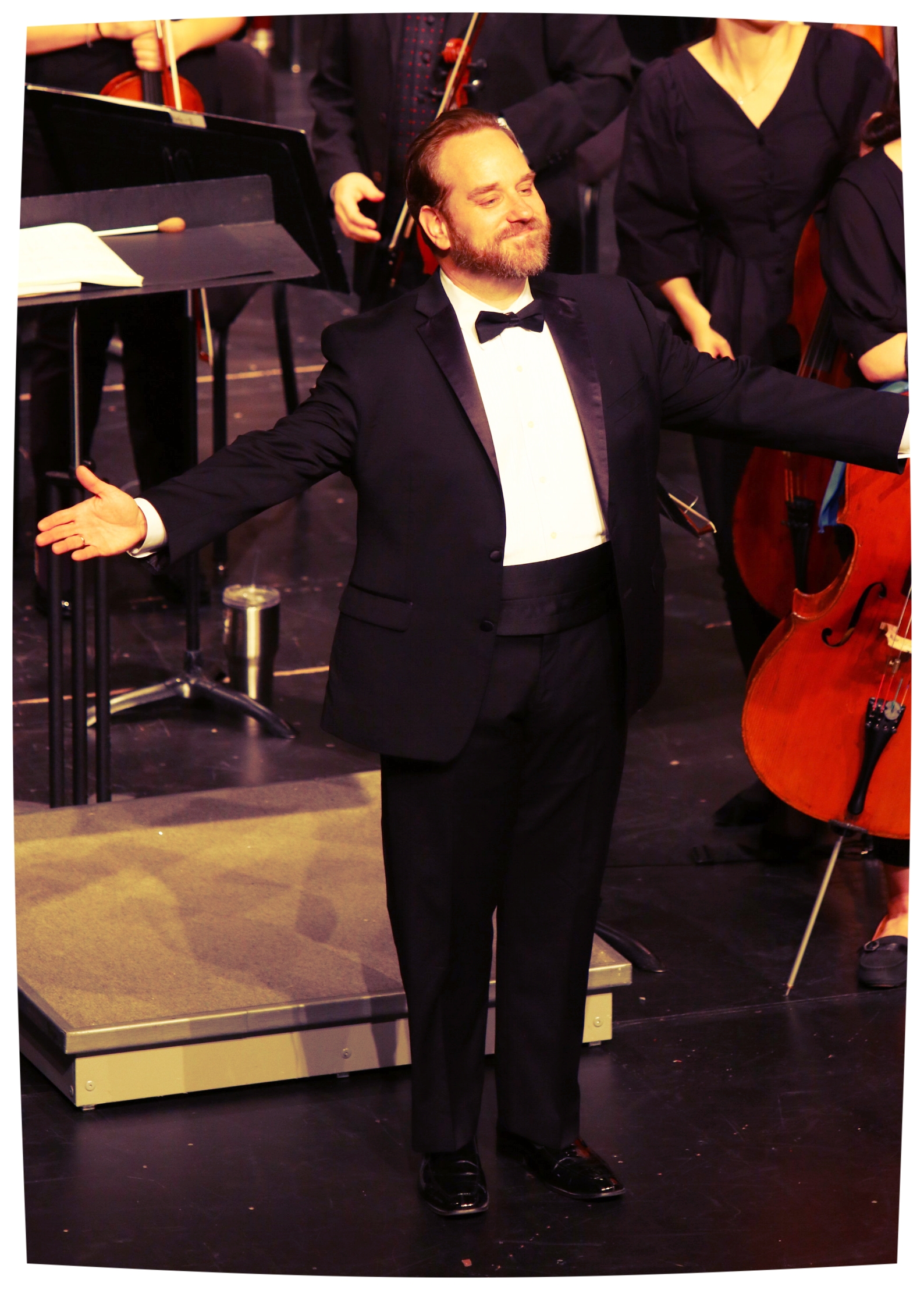 Round Rock Symphony bows