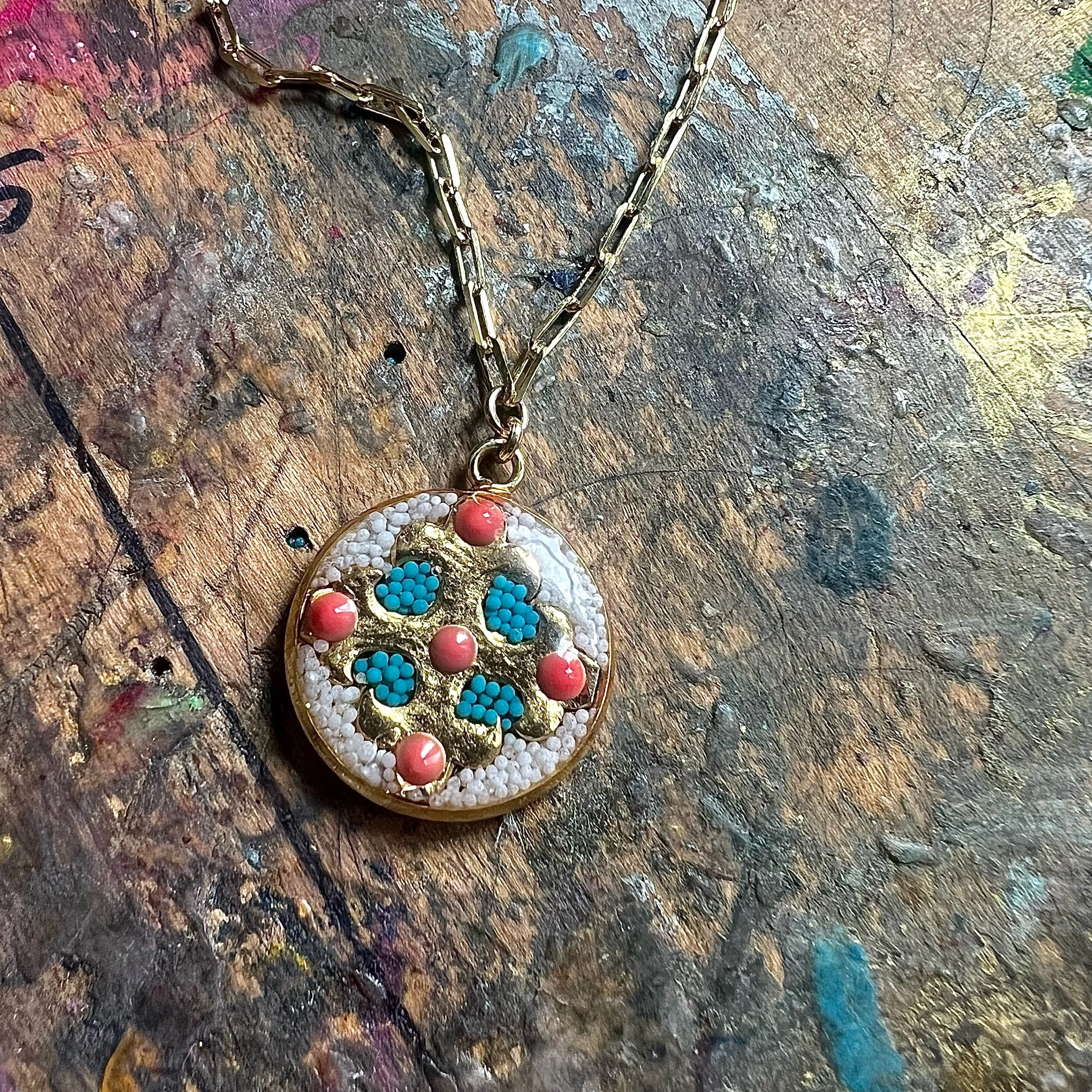 EB942B8C-59E1-458D-B008-C1473D6FD7D8