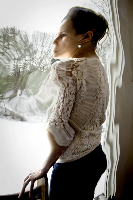 Woman in a lace top 2015, 43" x 29", Pigment print